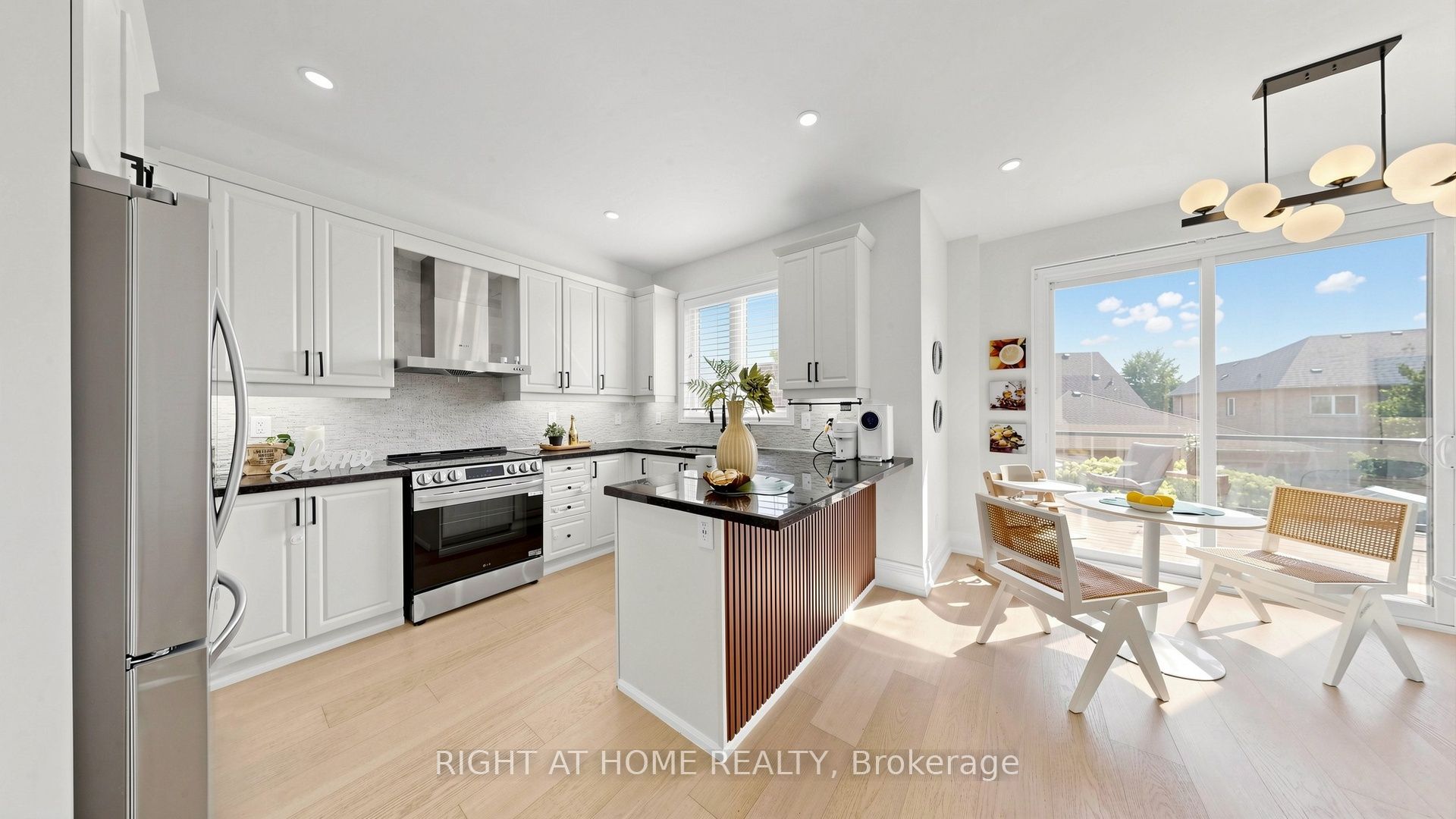 19 Heaney Court Property Photo 14