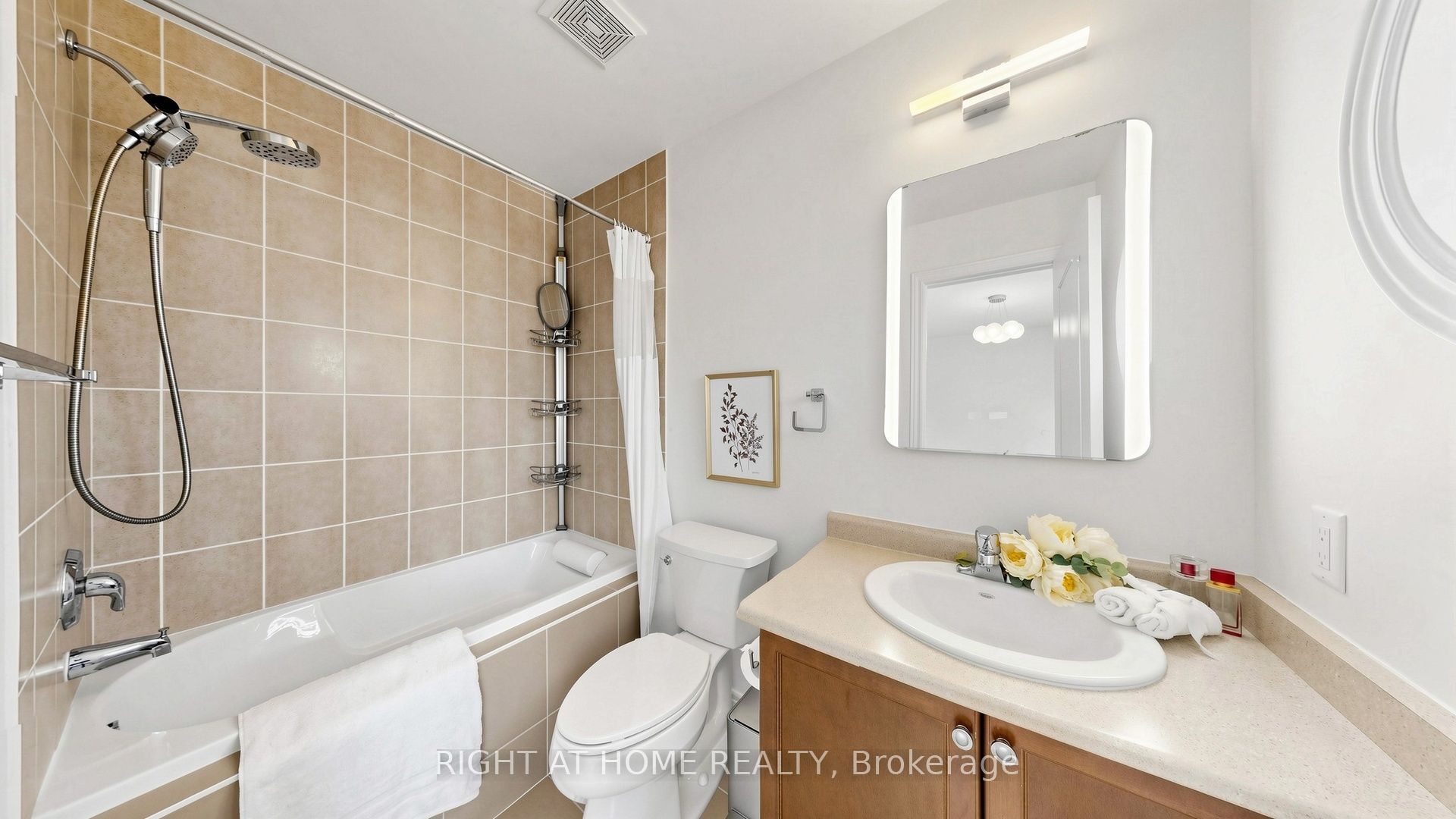 19 Heaney Court Property Photo 32
