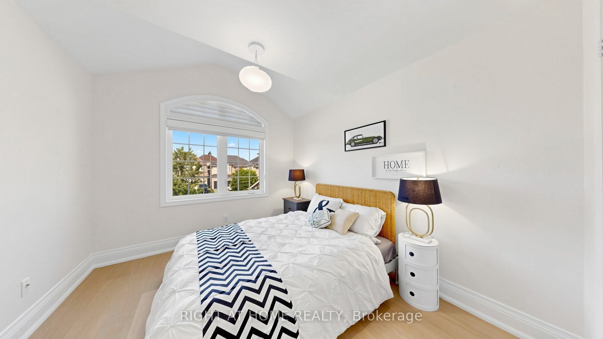 19 Heaney Court Property Photo 33