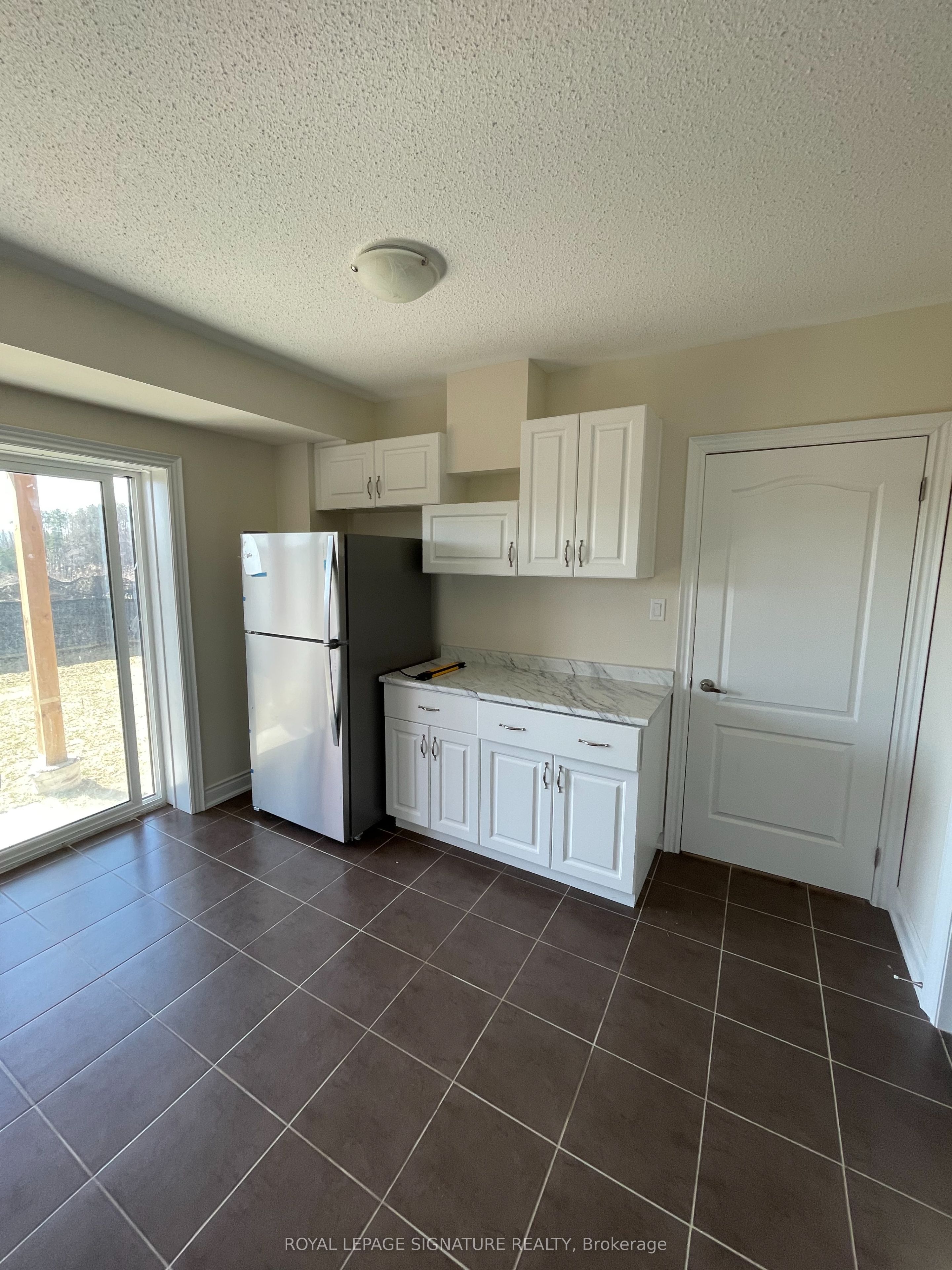 77 Ben Sinclair Avenue Property Photo 6