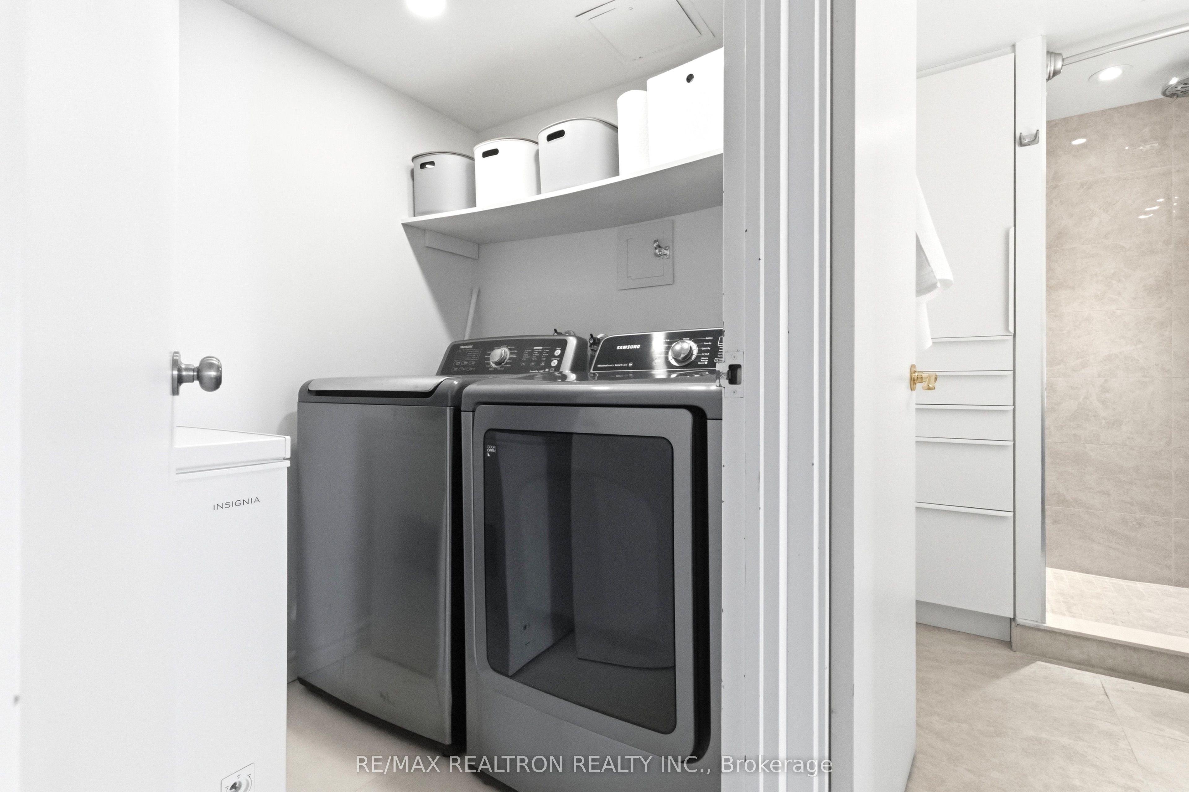 7420 Bathurst Street 812 Property Photo 27