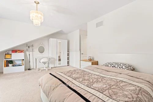 360 William Graham Drive Property Photo 14