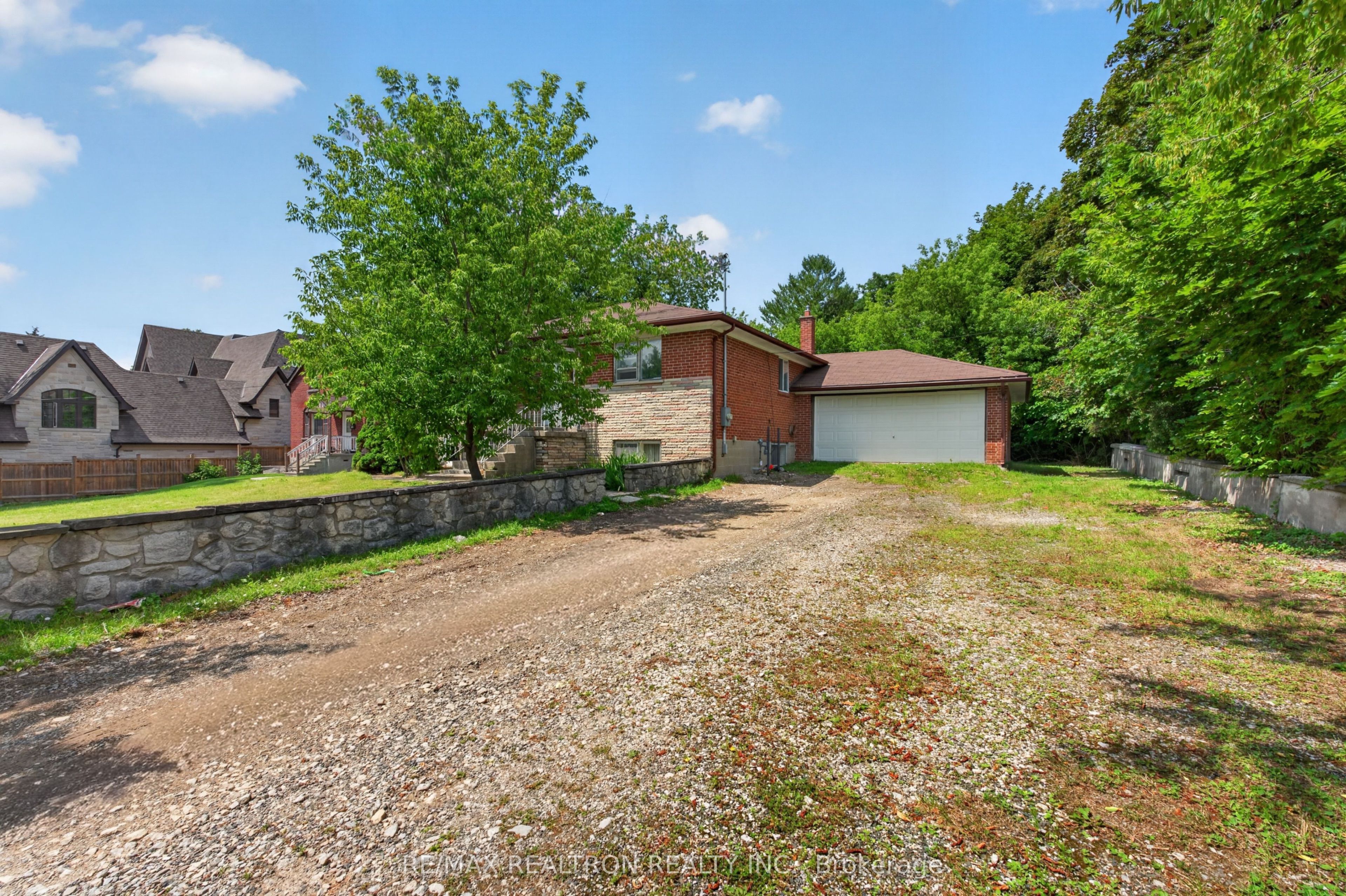 108 Garden Avenue Property Photo 3