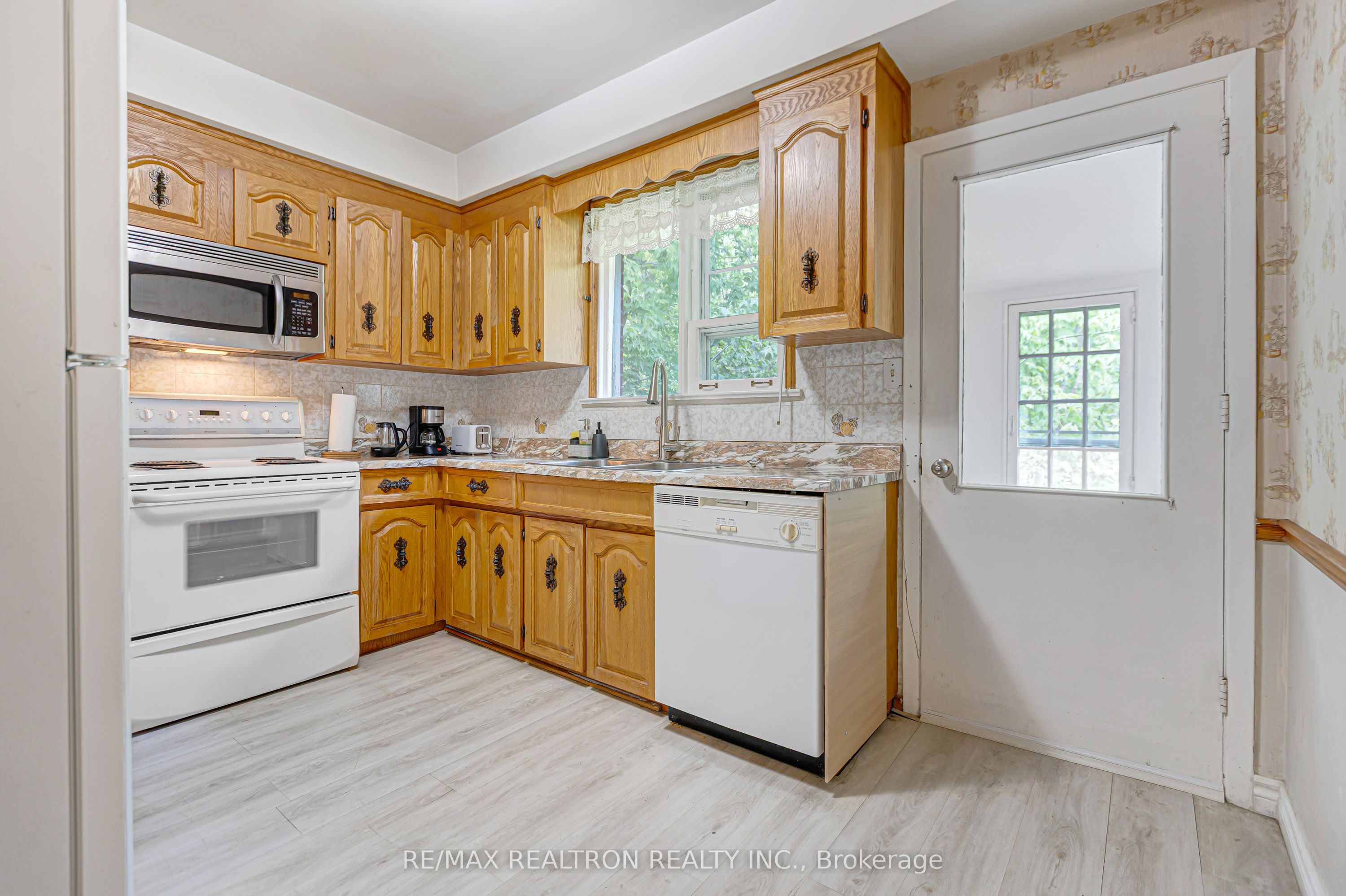 108 Garden Avenue Property Photo 33