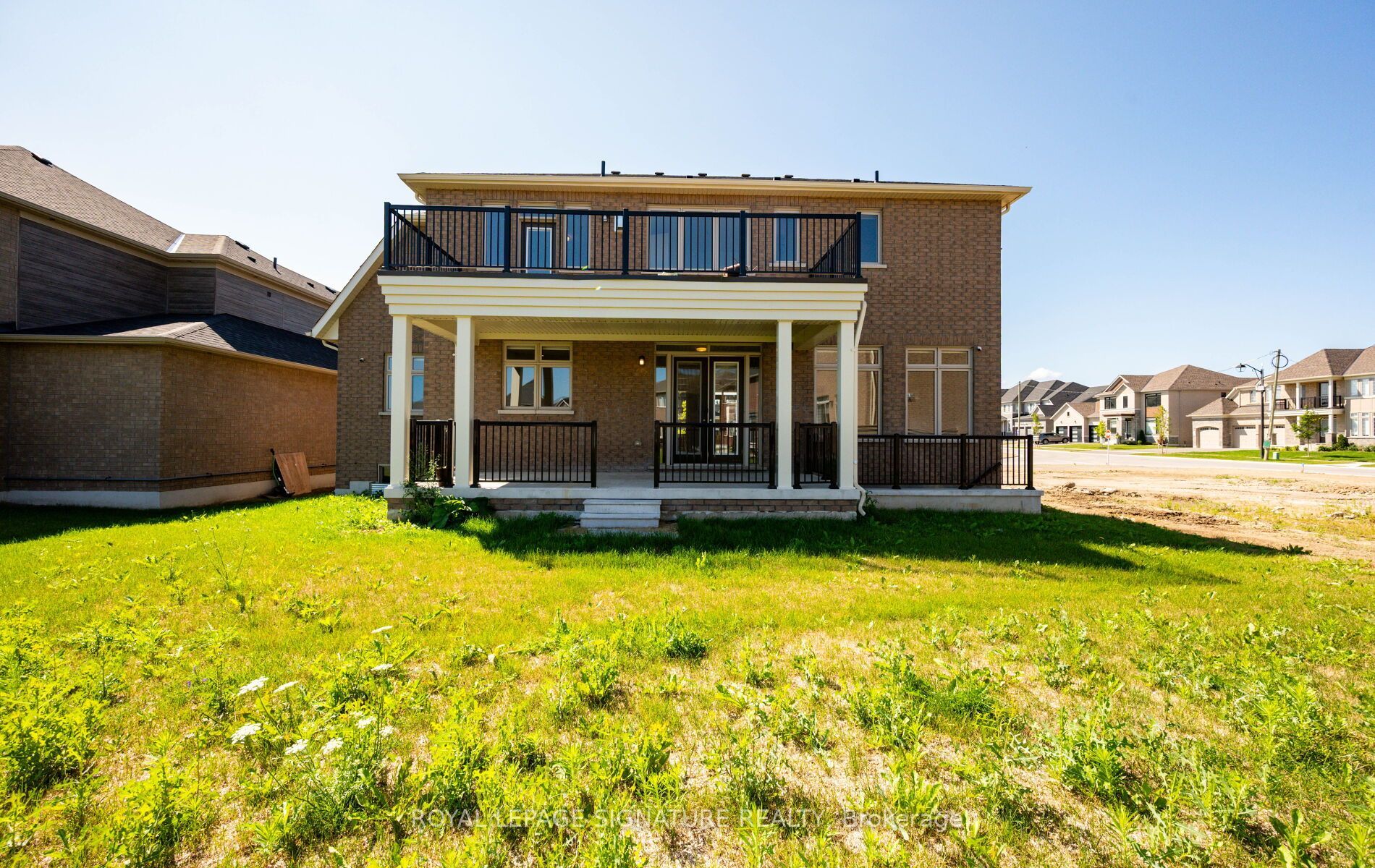 8 Mayflower Gardens Property Photo 46