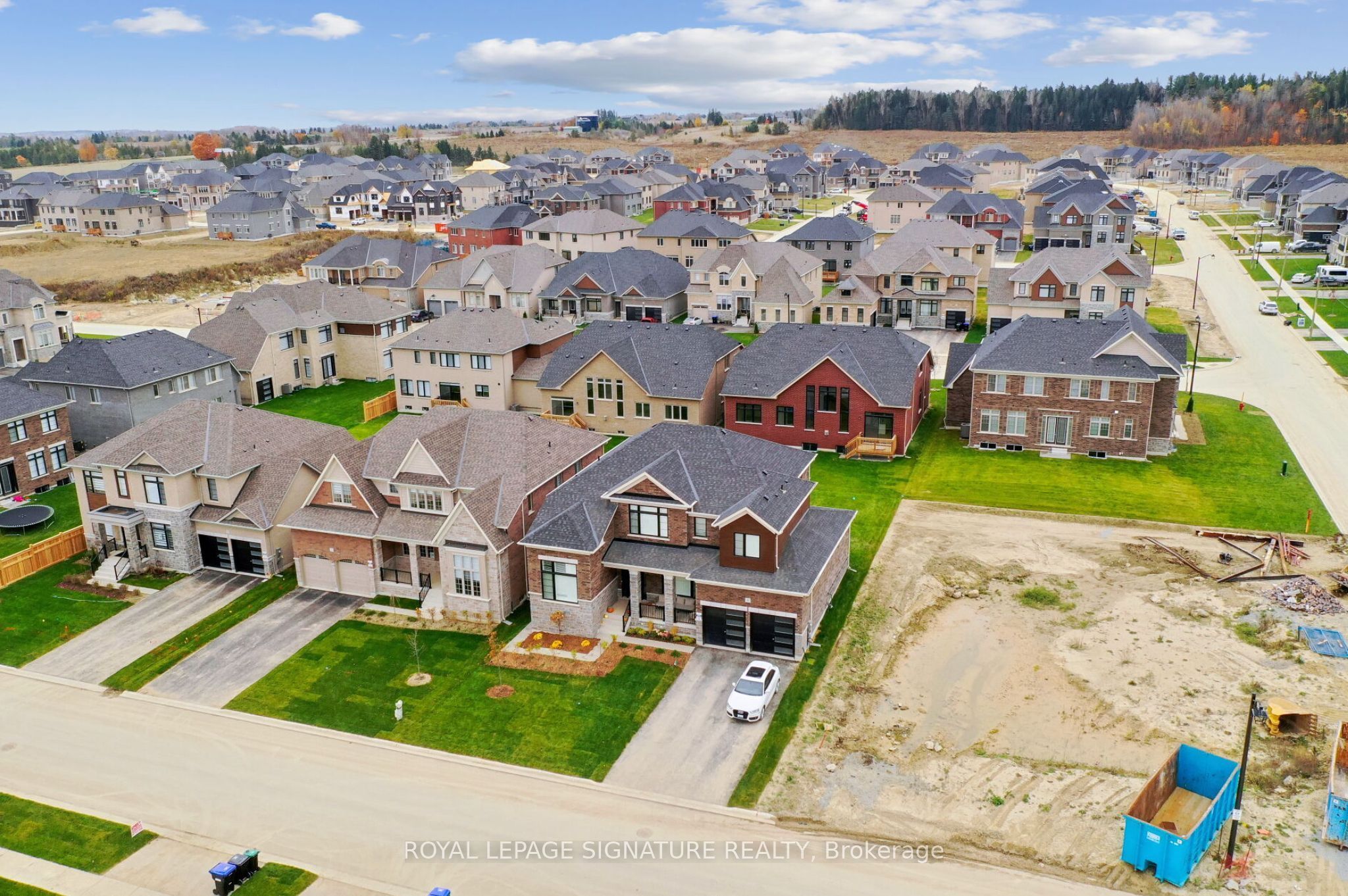 8 Mayflower Gardens Property Photo 49