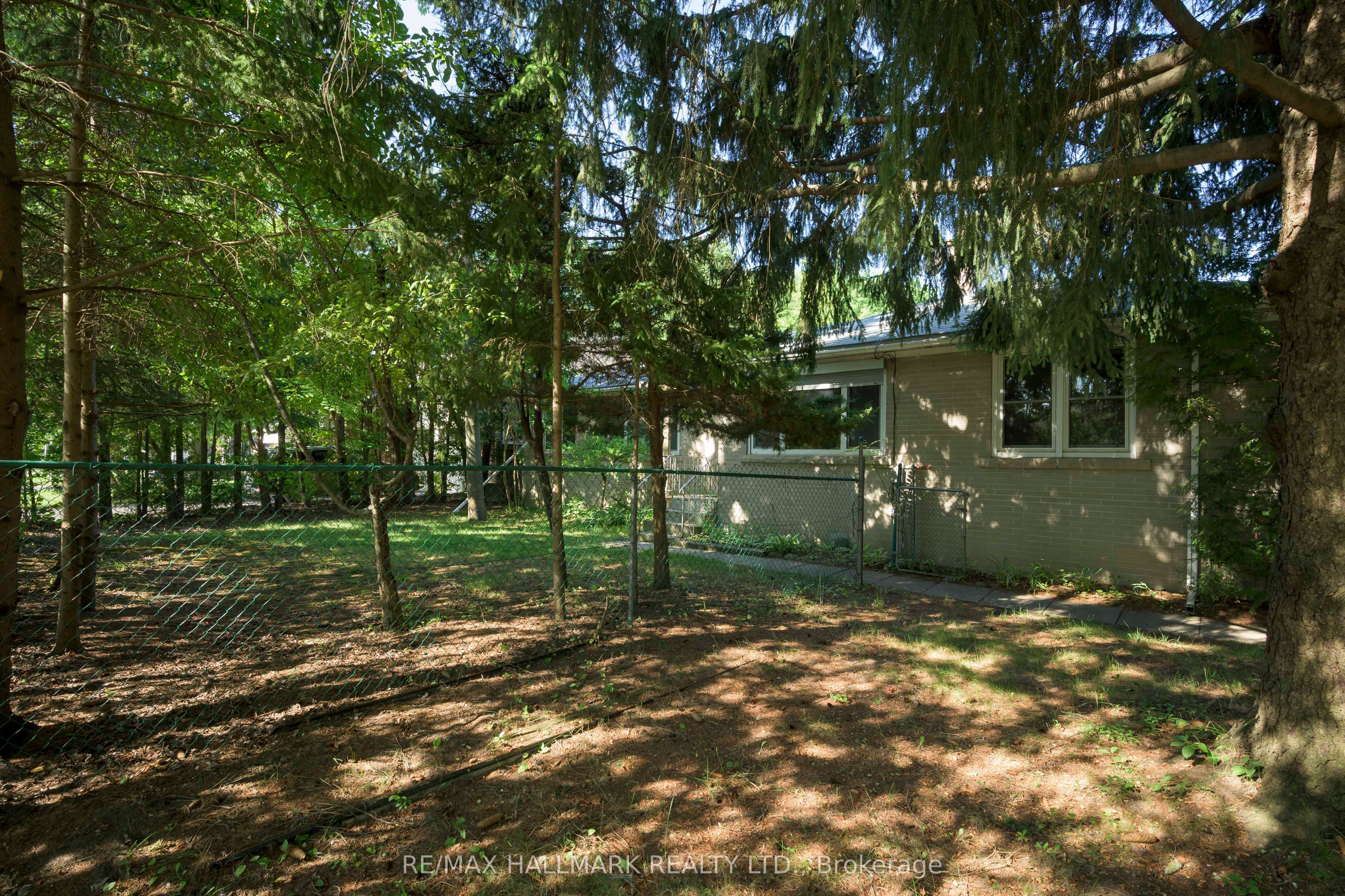 4 Crestview Road Property Photo 3