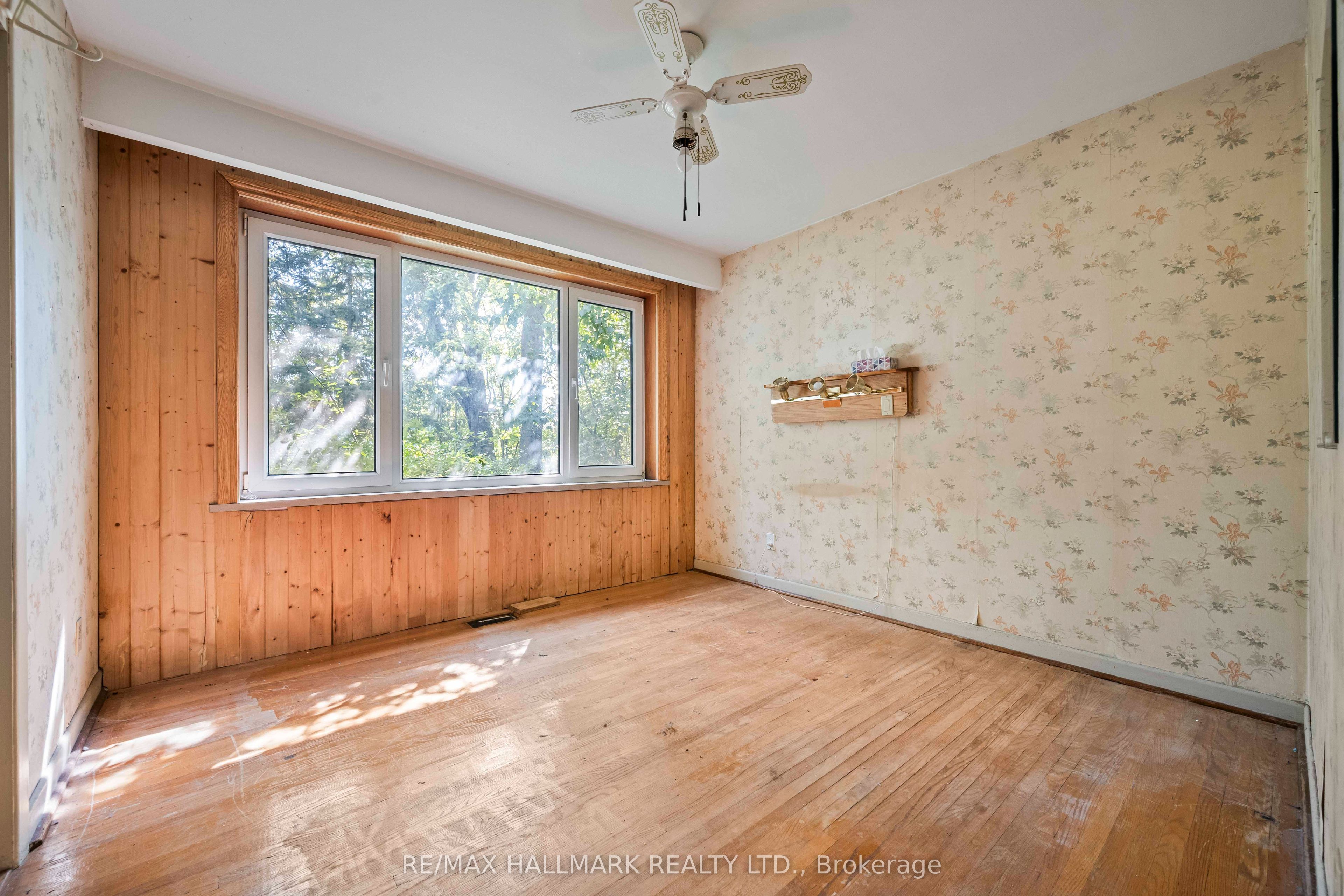 4 Crestview Road Property Photo 15