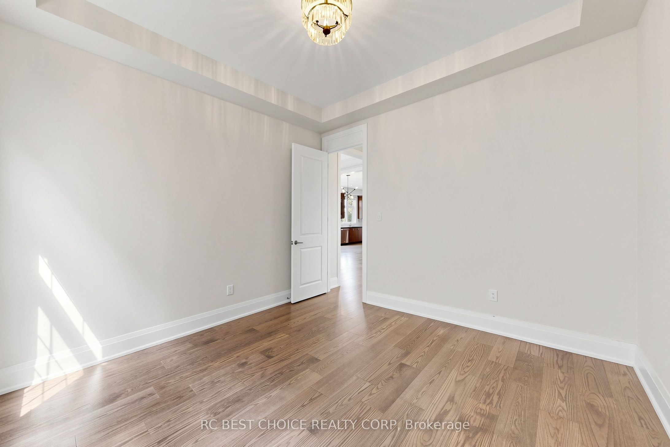 10 Ridgepoint Road Property Photo 14