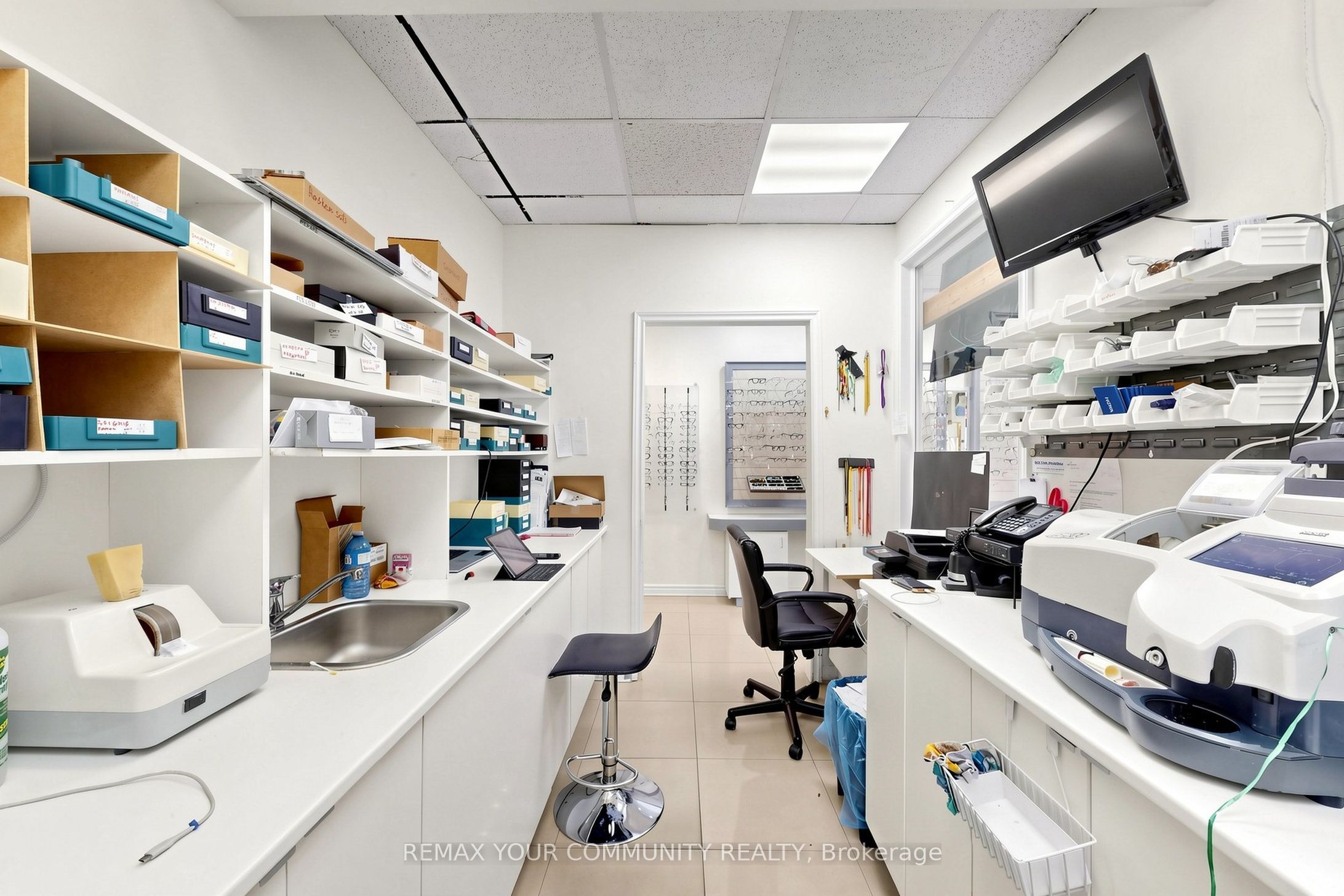 8181 Yonge Street Property Photo 22