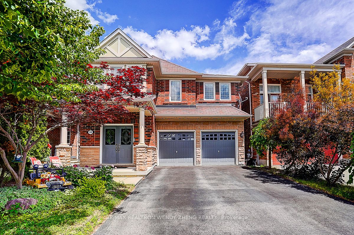 10 Collie Crescent