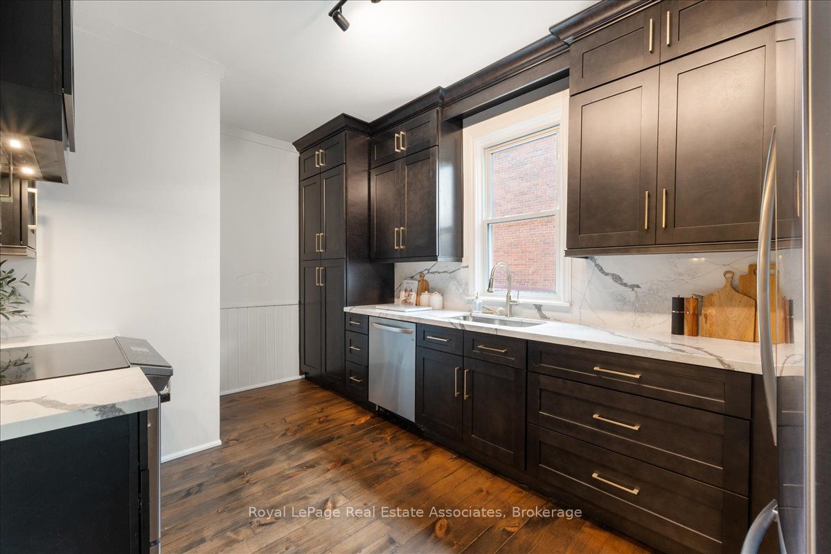 21 Peace Street Property Photo 16