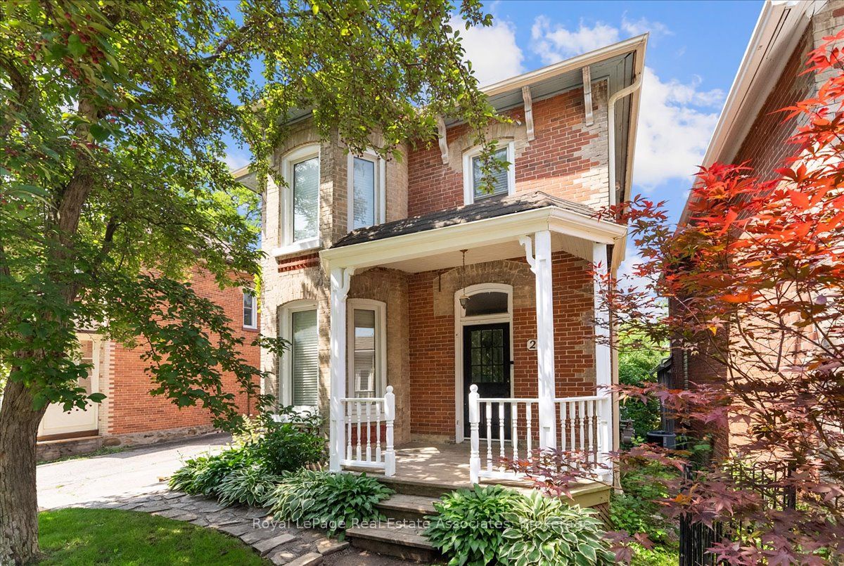 21 Peace Street Property Photo 45