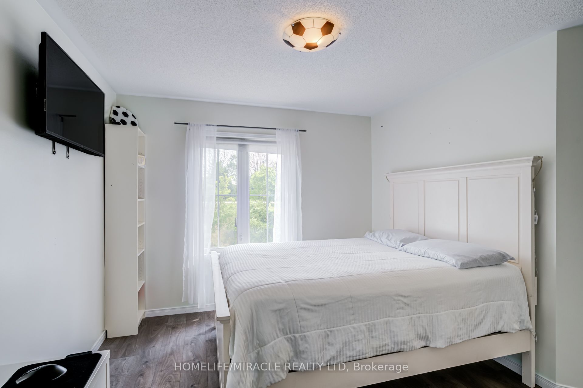118 Cauthers Crescent Property Photo 34