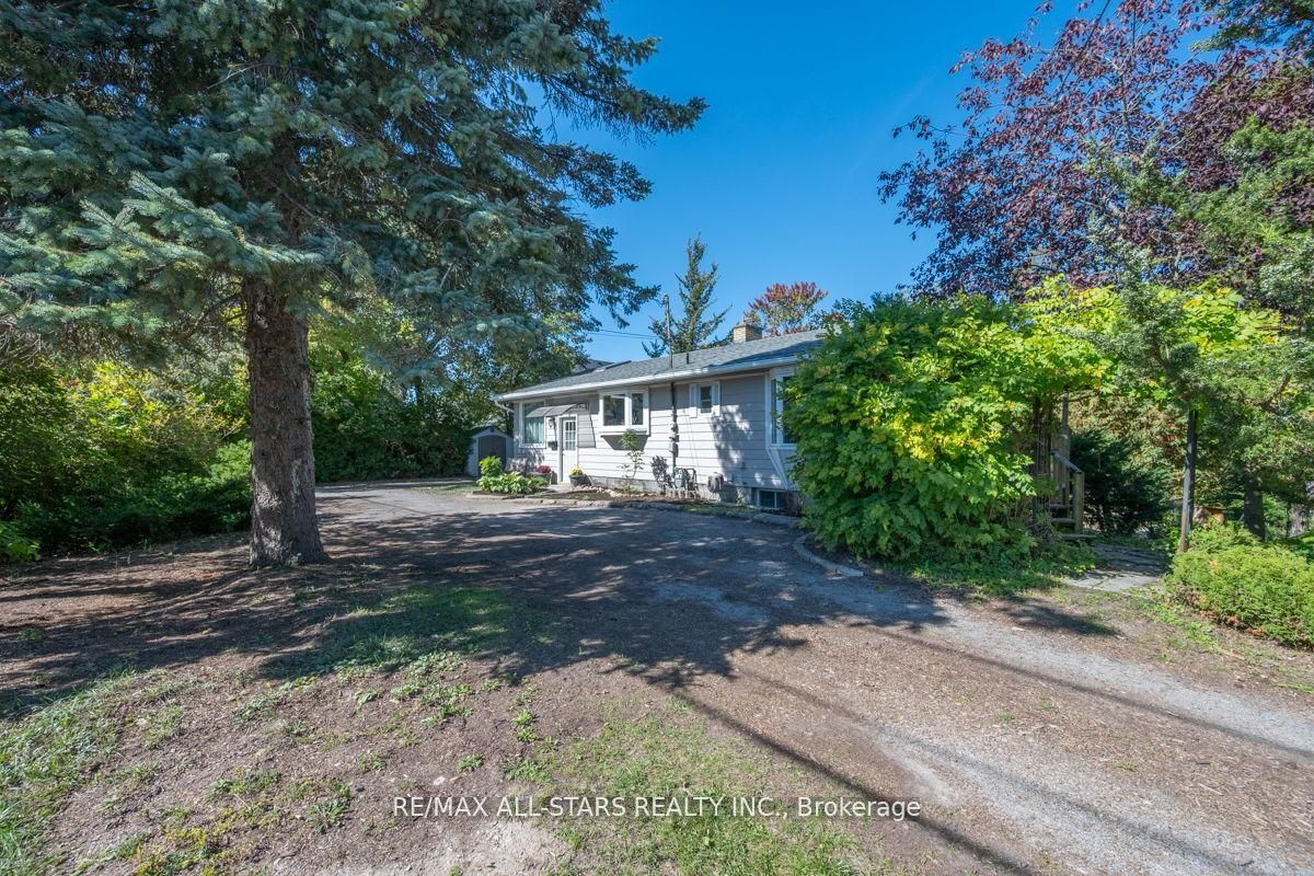 40 Riverglen Drive Property Photo 30