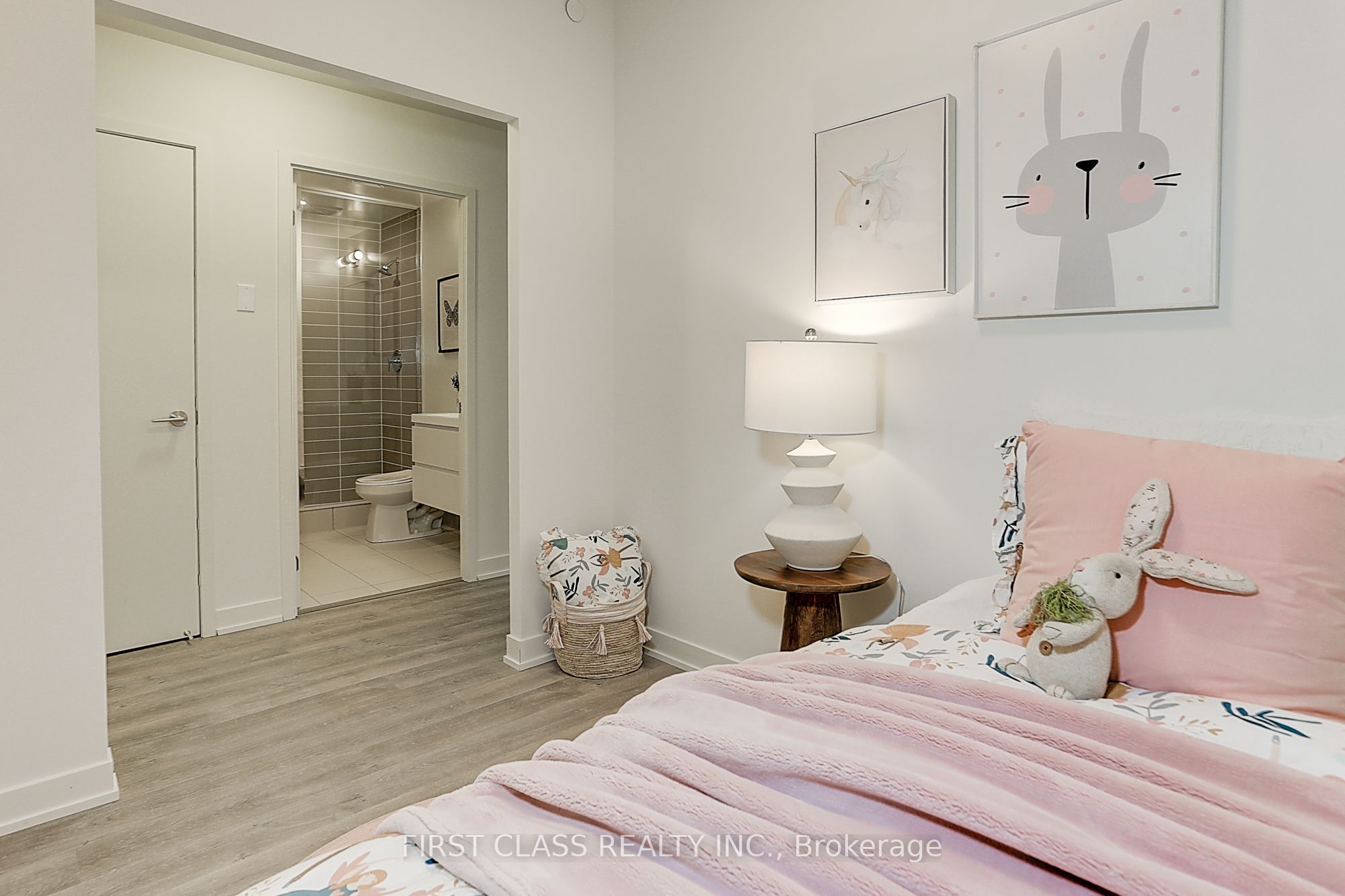 38 Simcoe Promenade 514c Property Photo 6