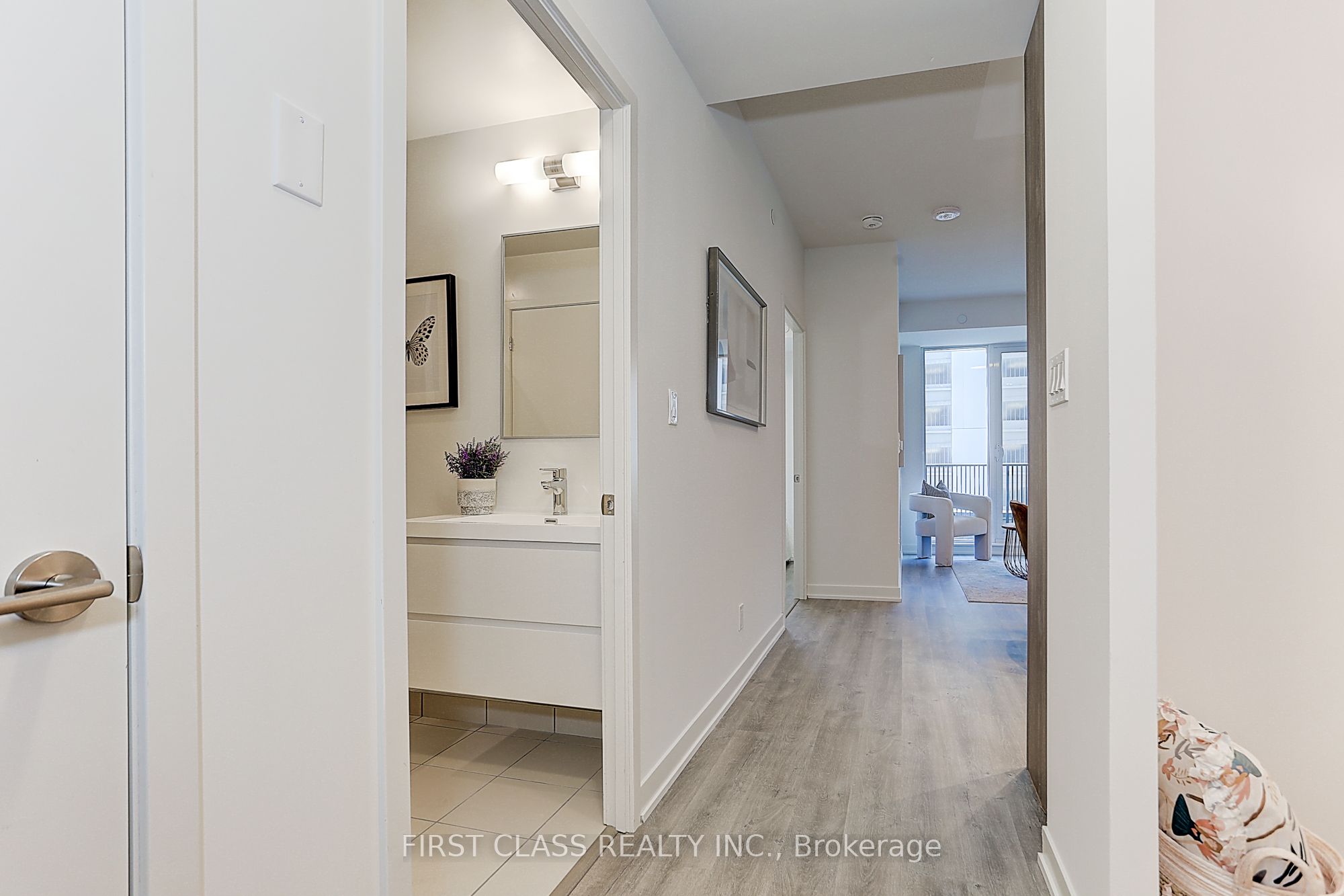 38 Simcoe Promenade 514c Property Photo 7