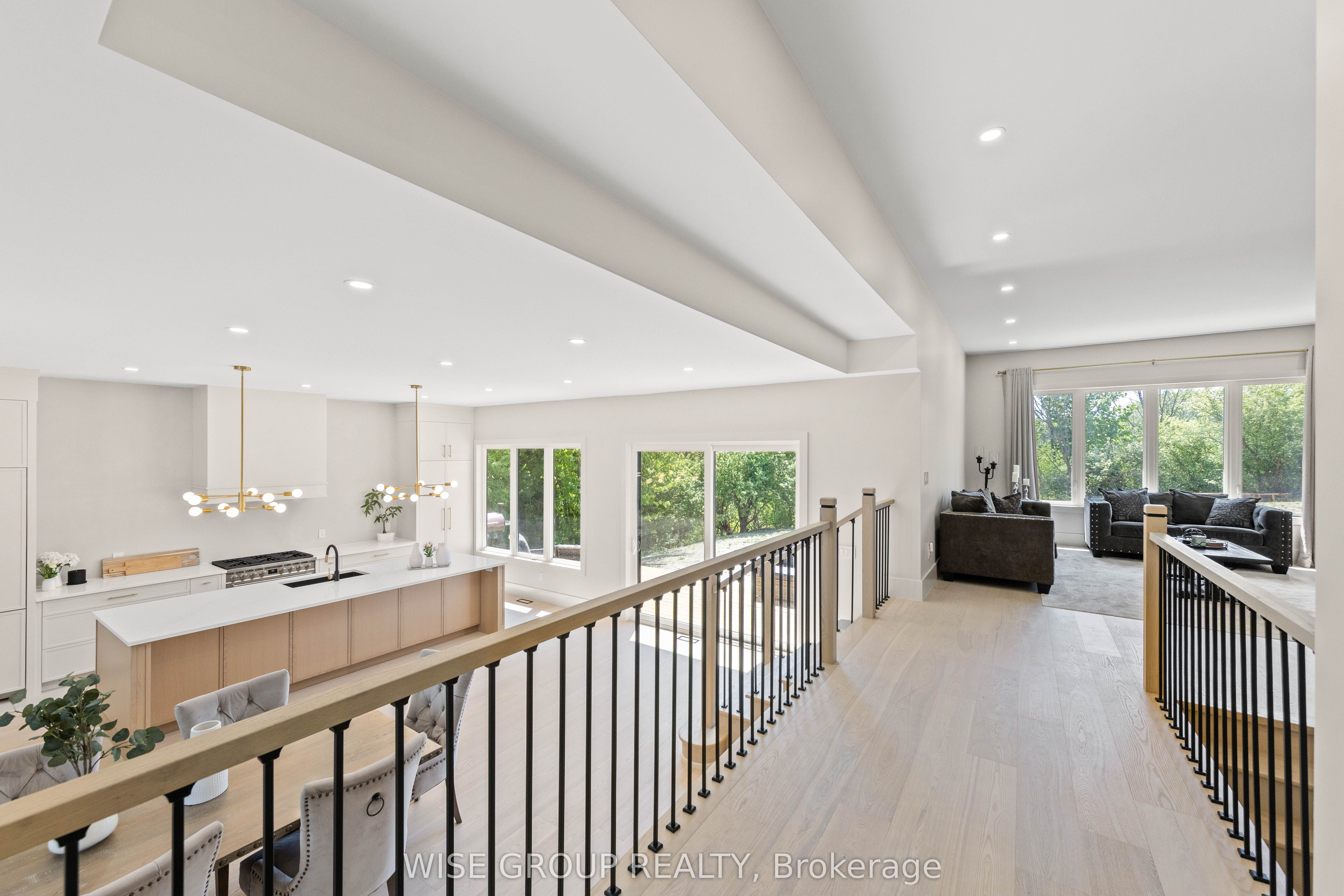 5203 2nd Line Property Photo 3