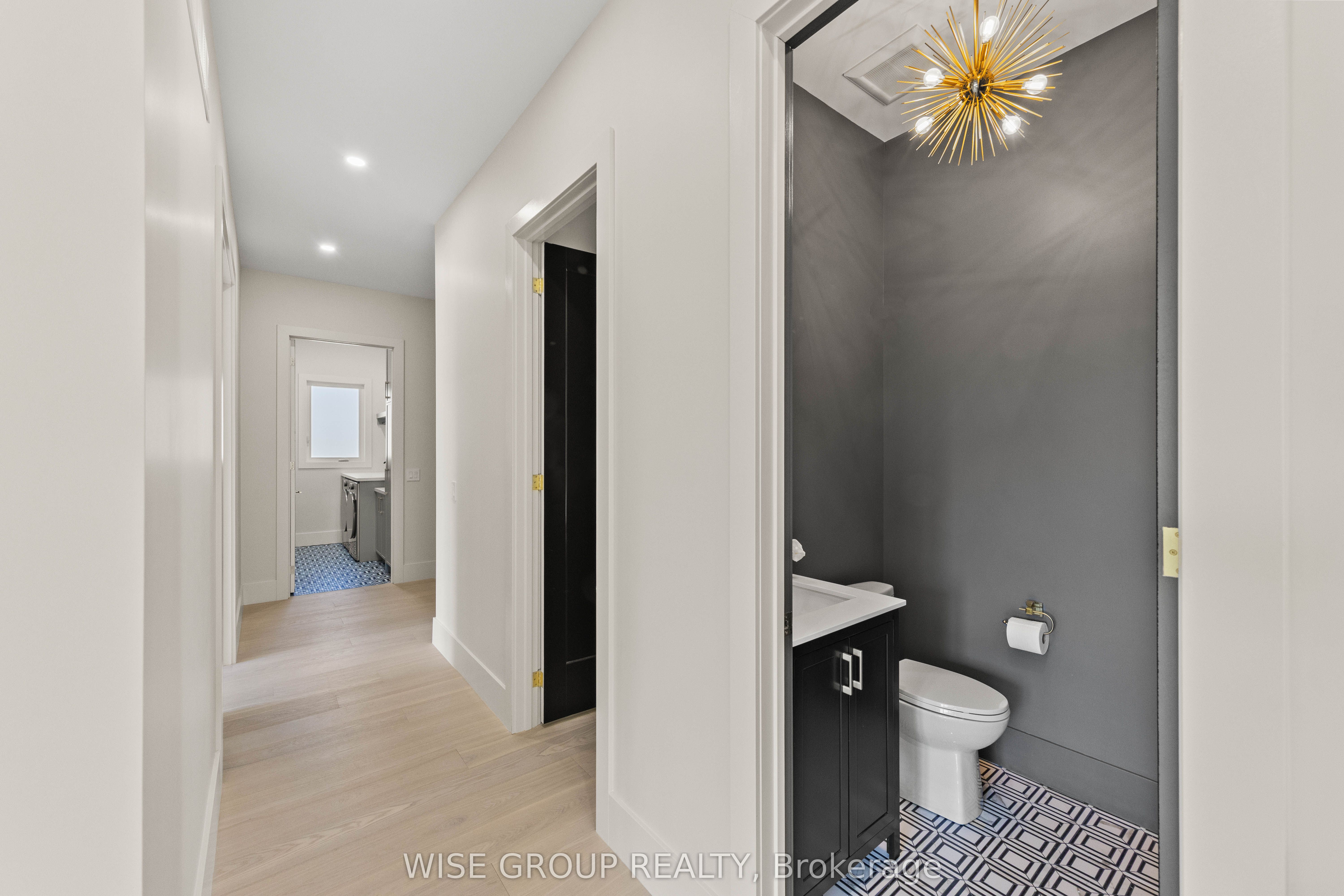 5203 2nd Line Property Photo 24