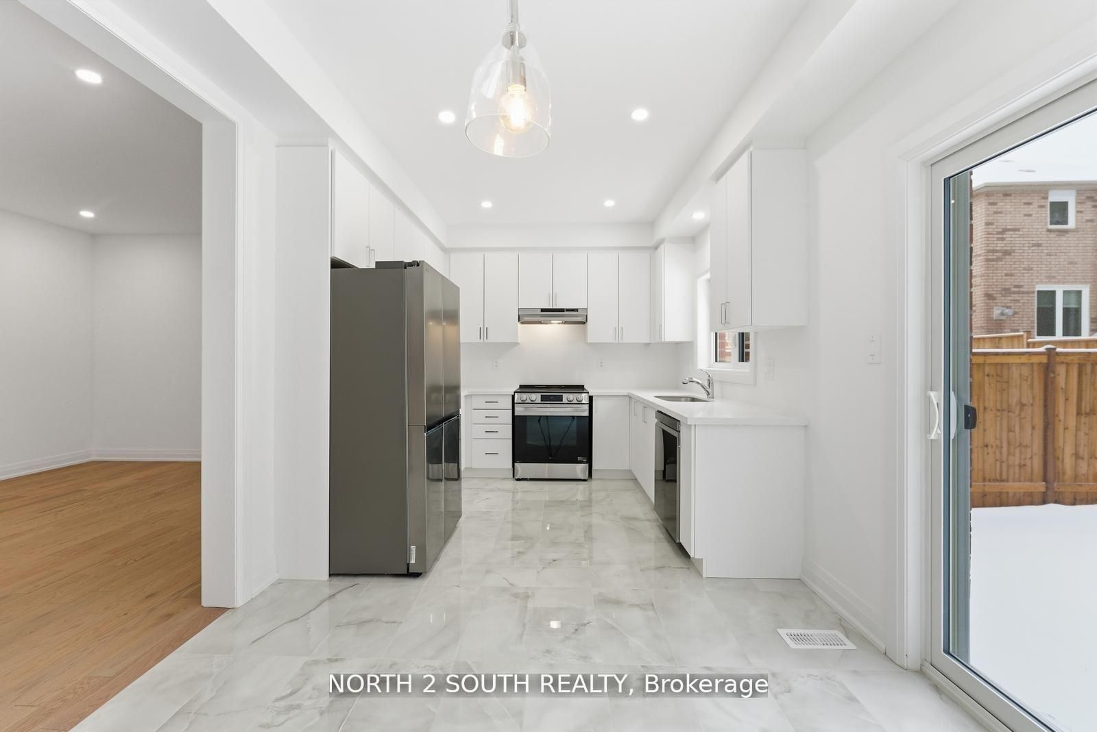 75 Virro Court Property Photo 10