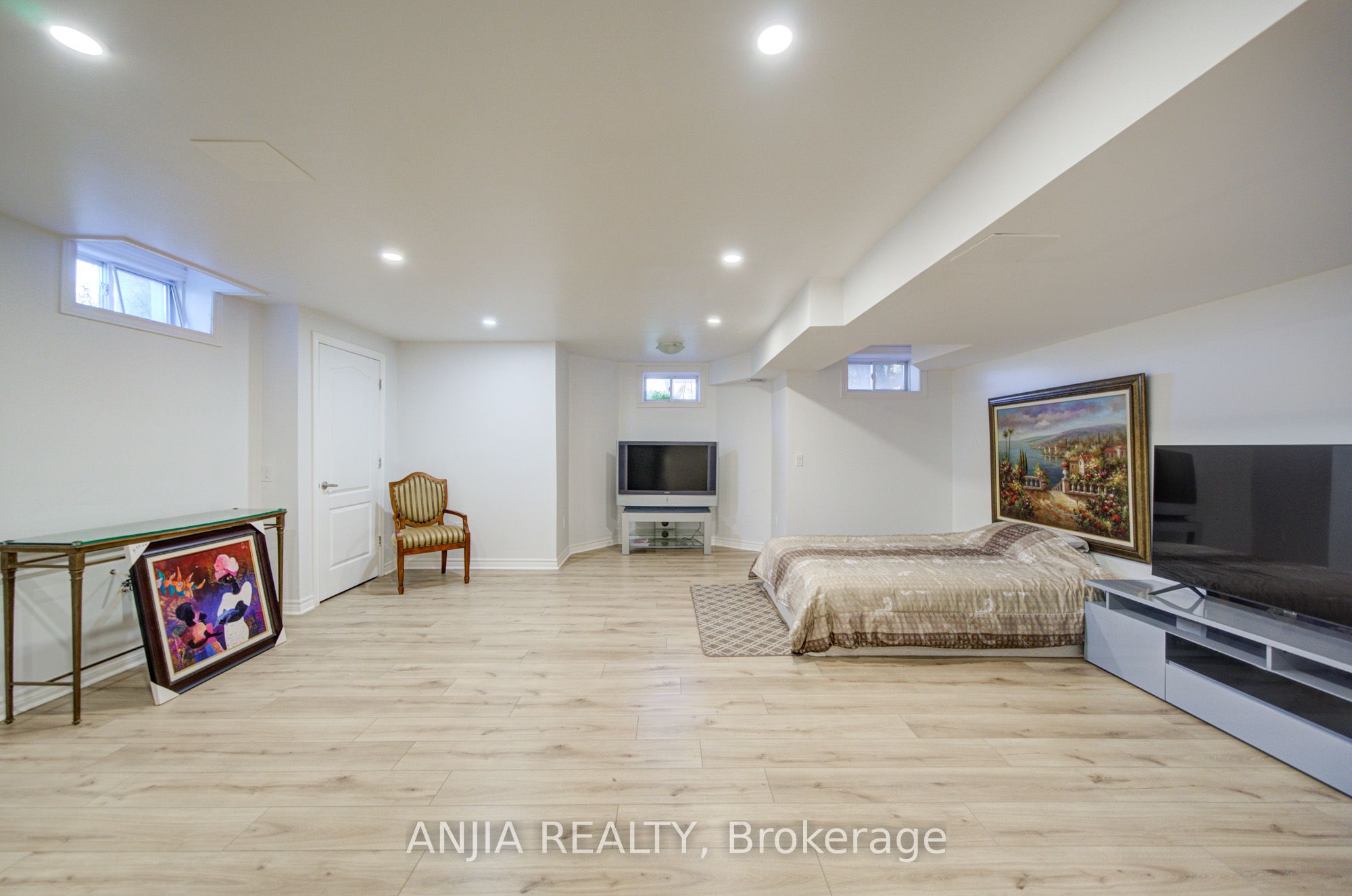6926 14th Avenue Property Photo 39