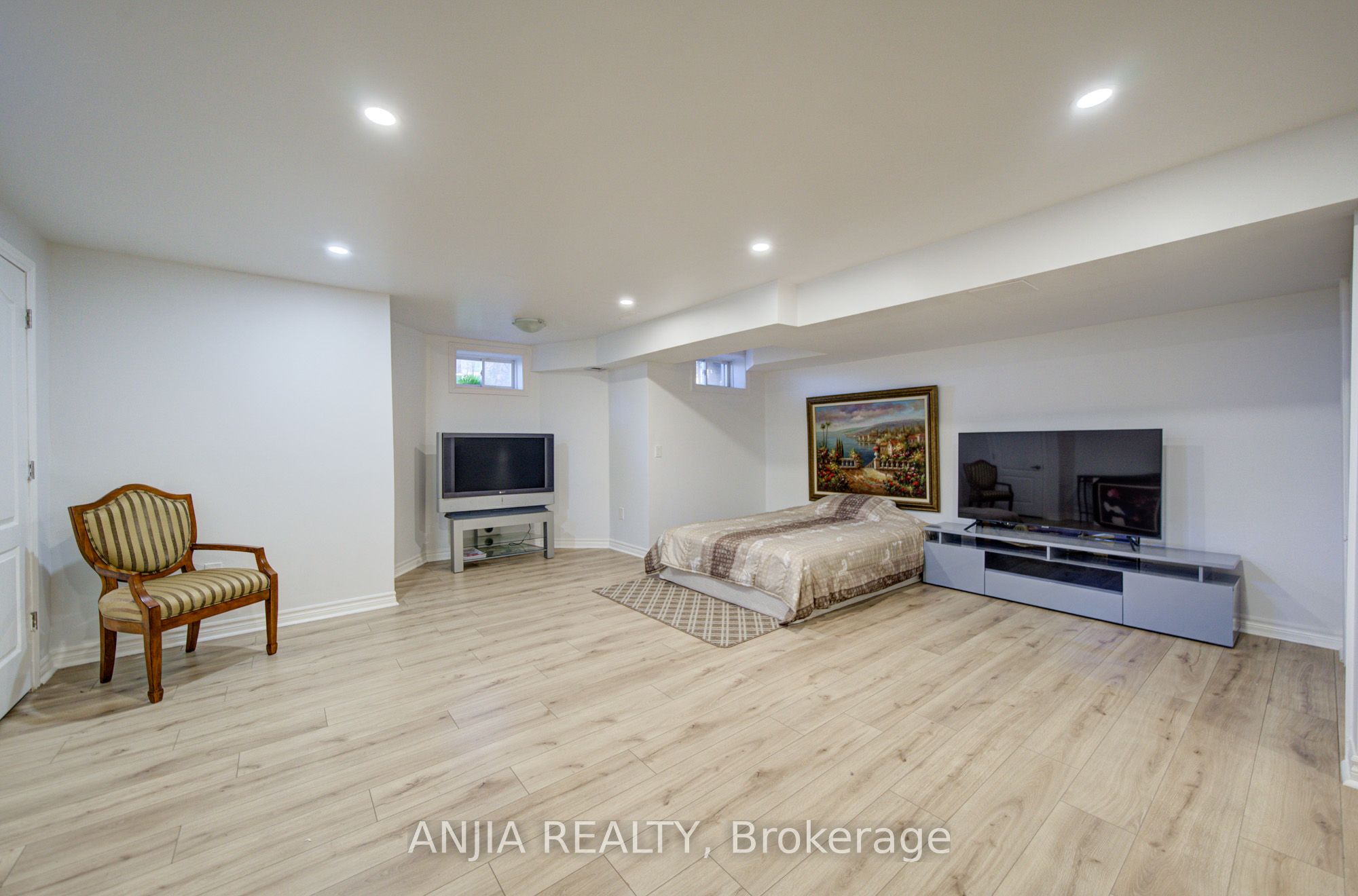 6926 14th Avenue Property Photo 42