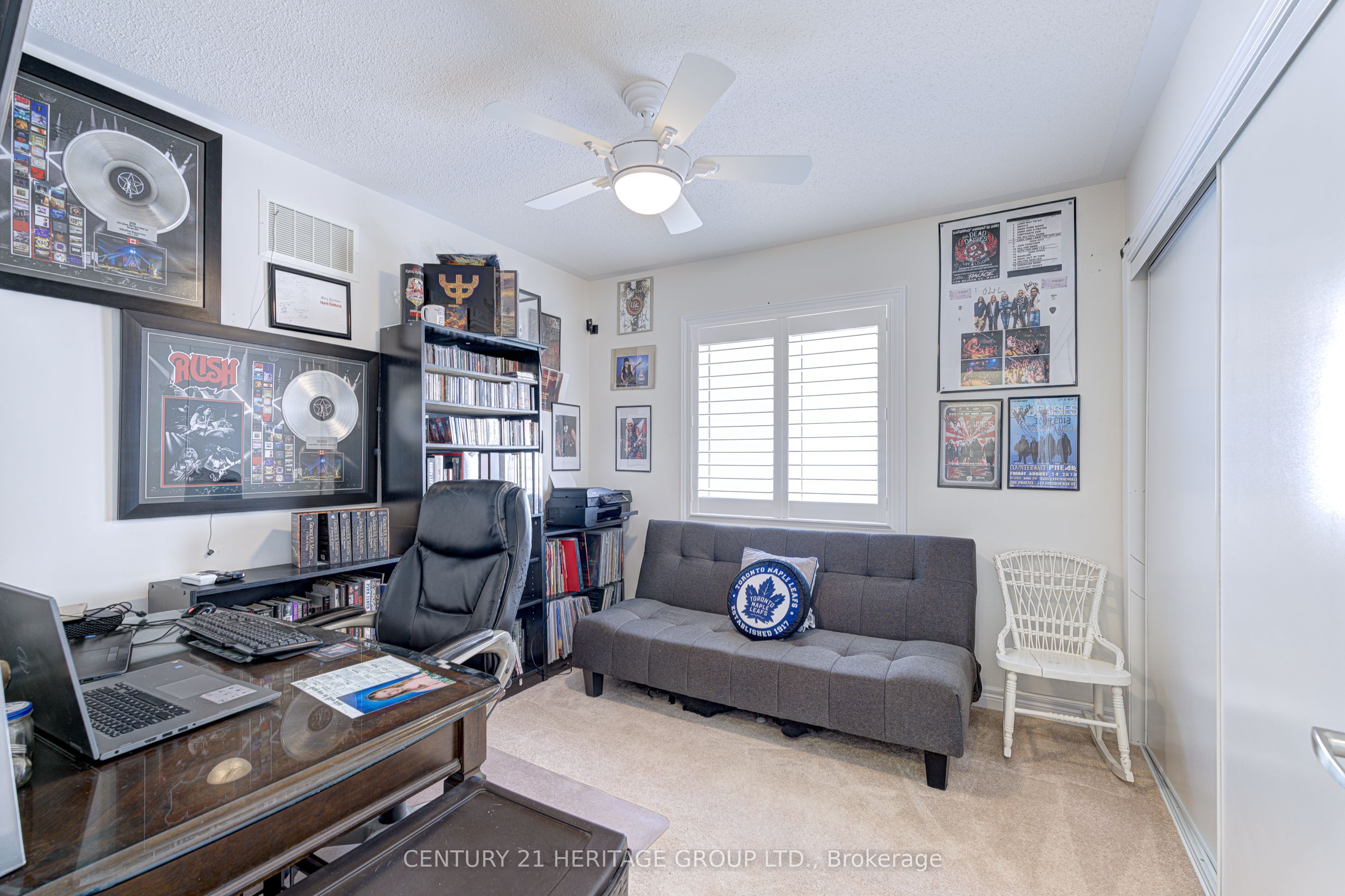 32 Michaelis Street Property Photo 25