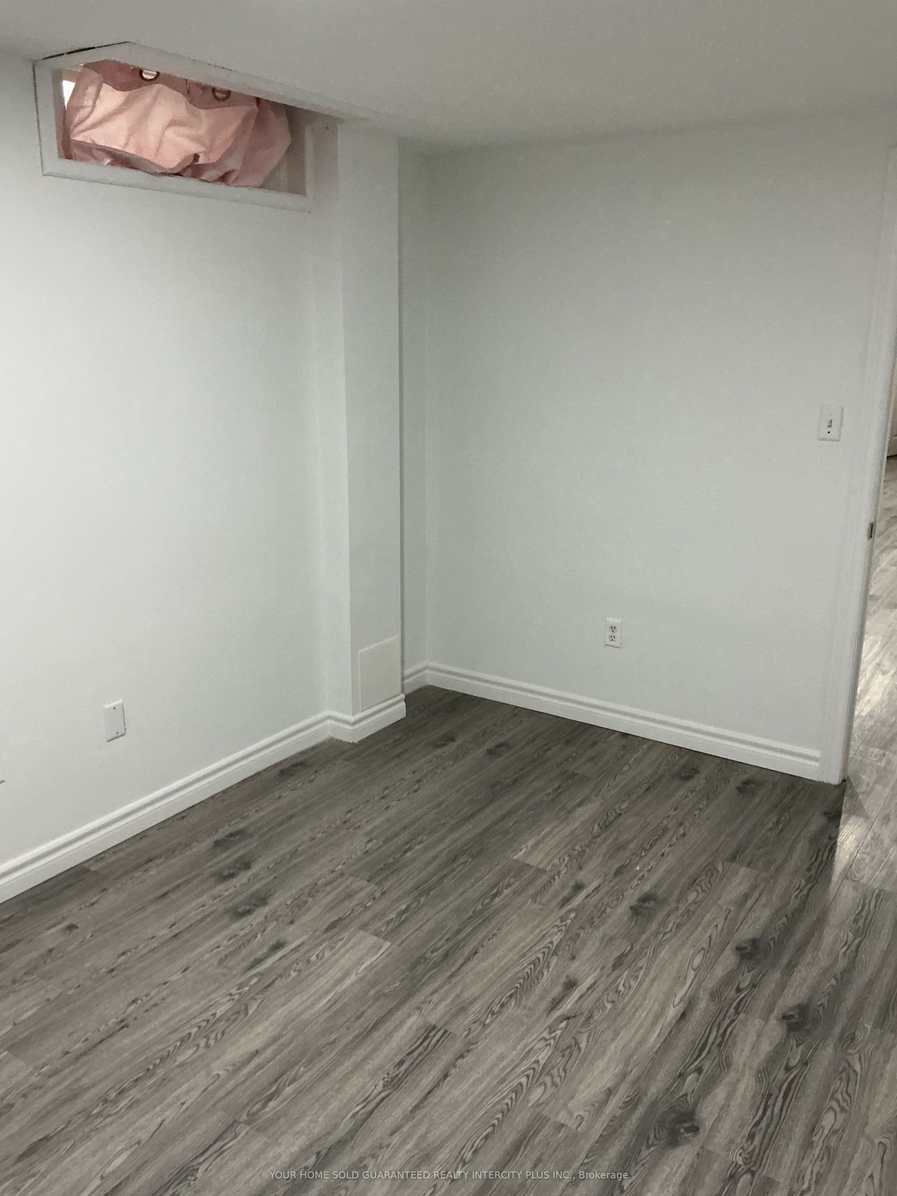 88 Casabel Drive Bsmt Property Photo 19