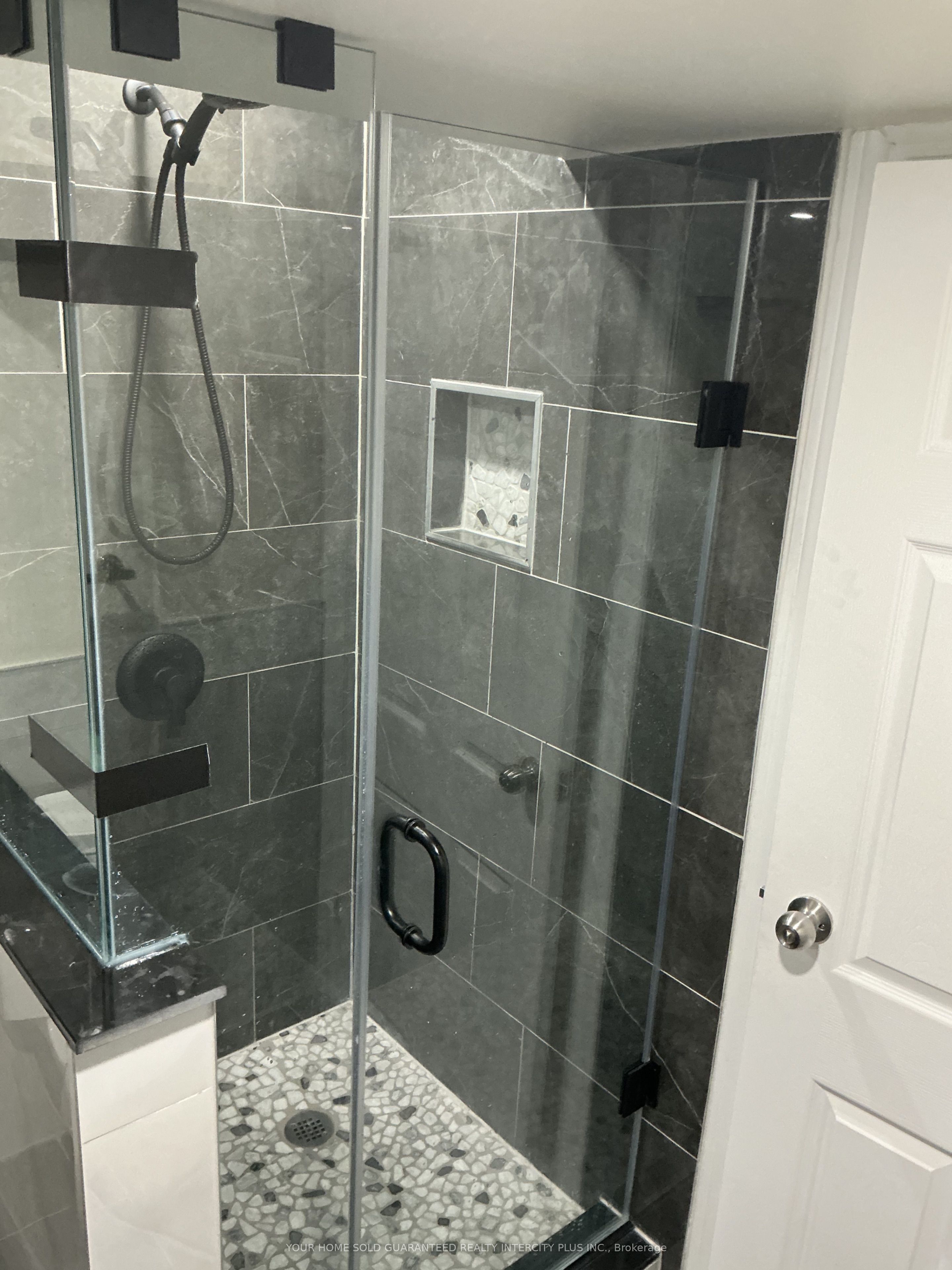 88 Casabel Drive Bsmt Property Photo 23
