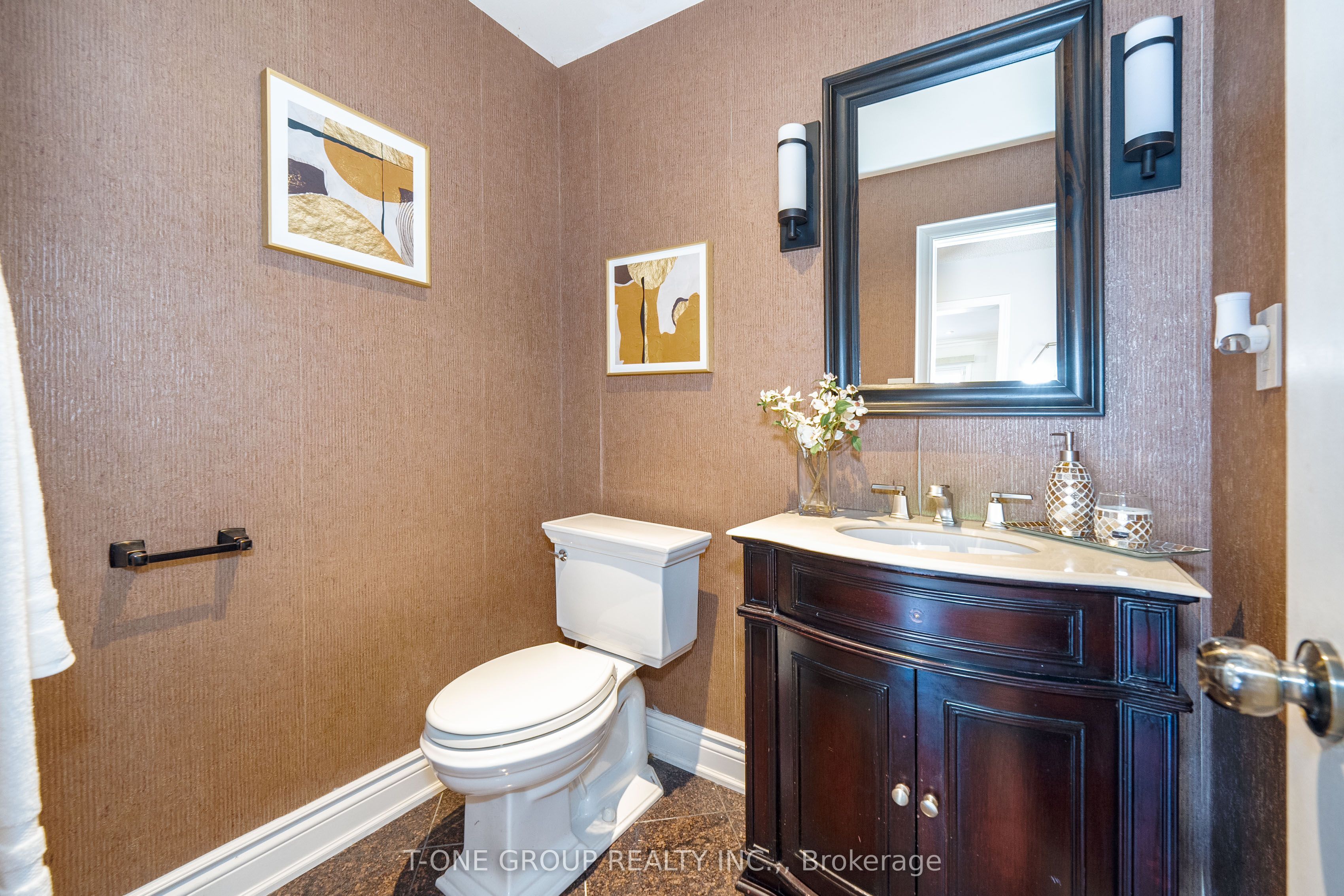 382 Elgin Mills Road W Property Photo 15