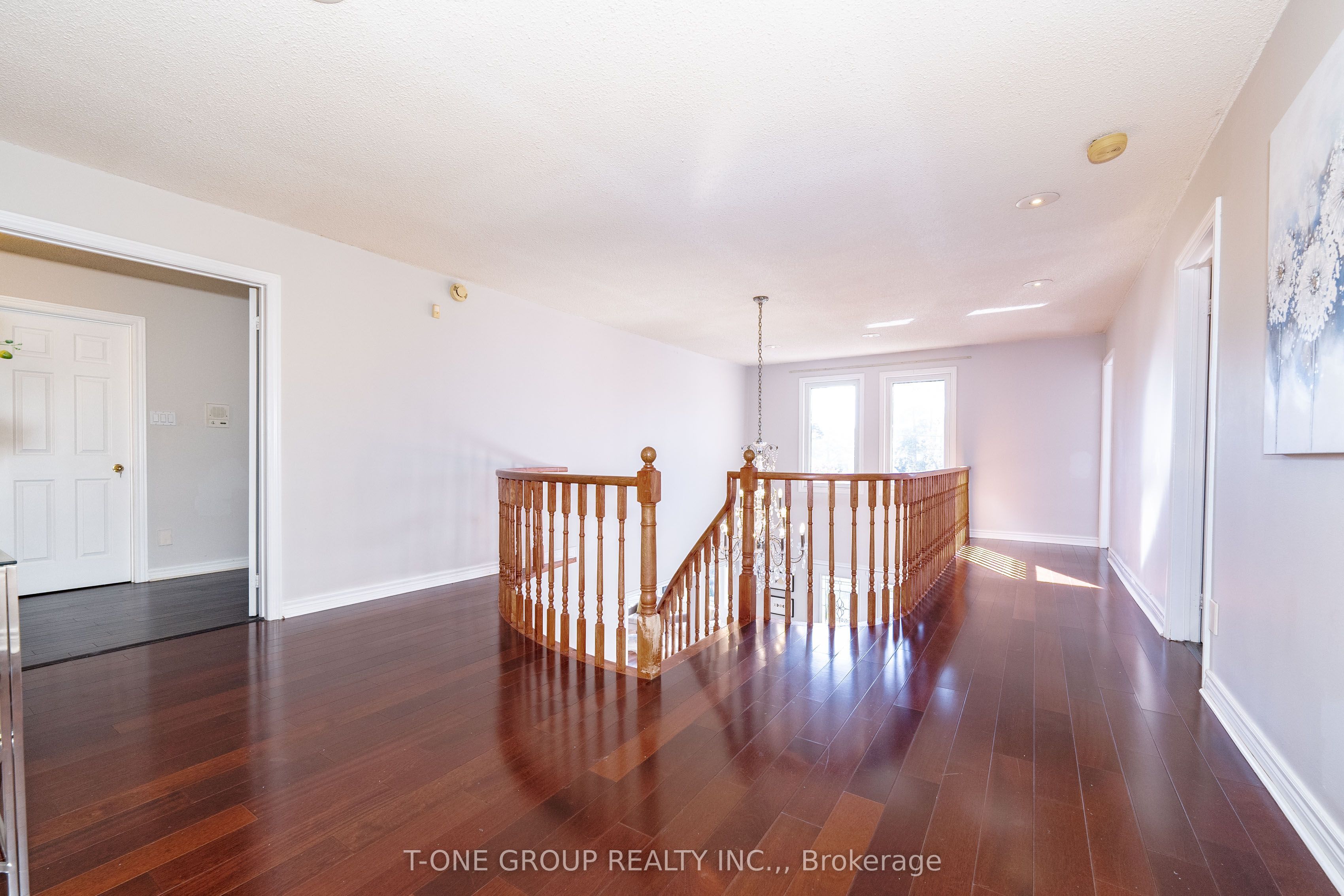382 Elgin Mills Road W Property Photo 26