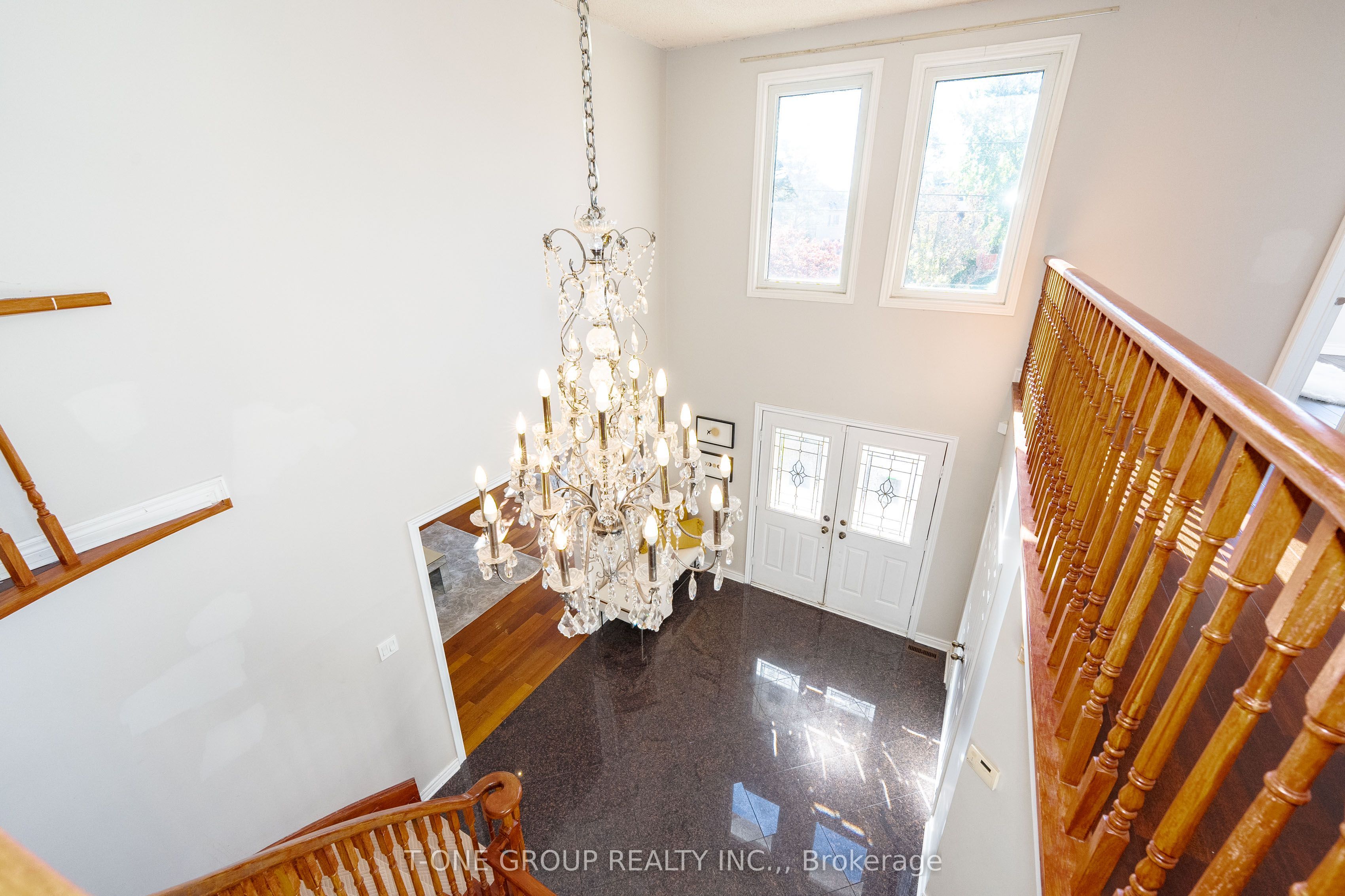 382 Elgin Mills Road W Property Photo 27