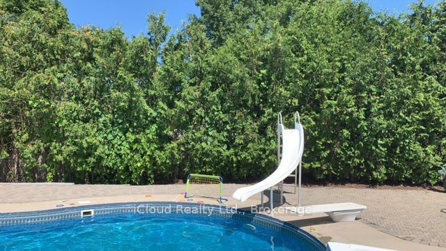 9 Anchor Court Property Photo 34