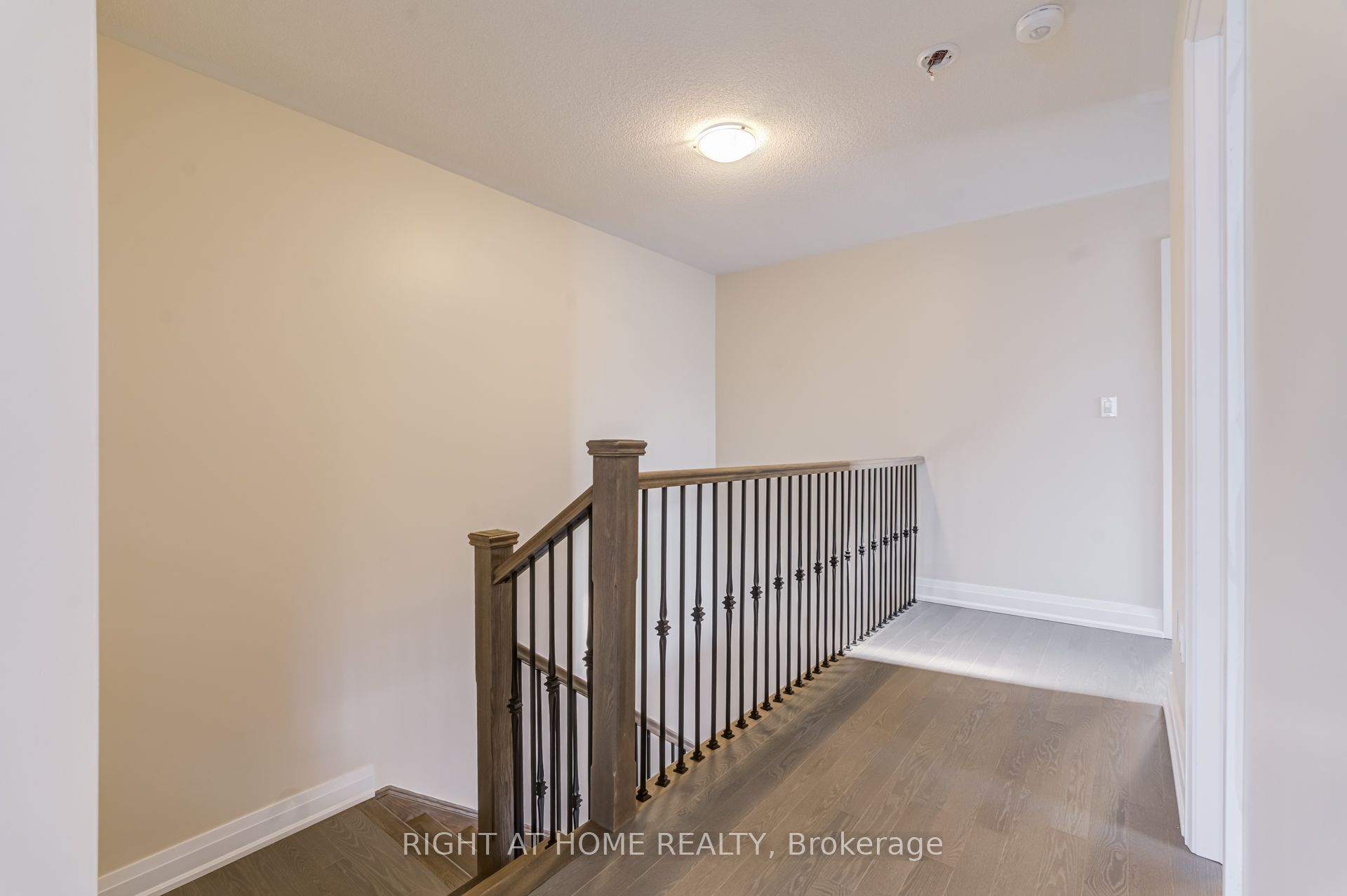 70 Westlake Crescent Property Photo 13