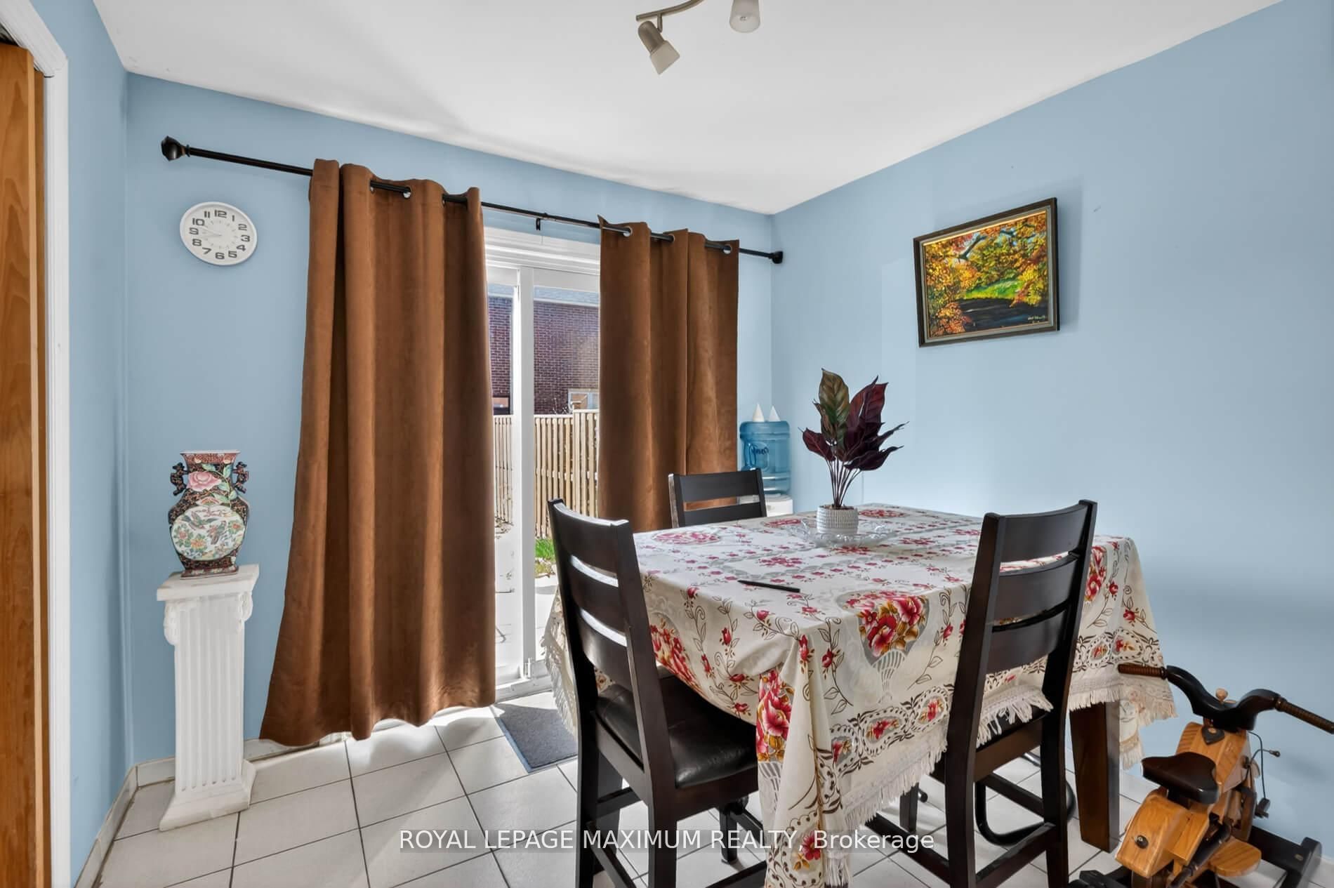 3 Muzzo Court Property Photo 15