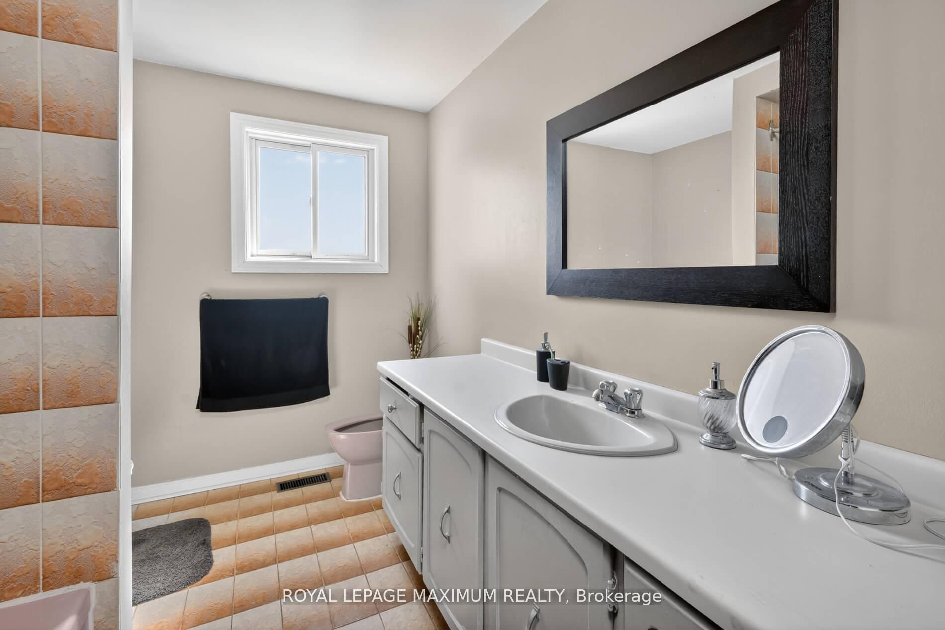 3 Muzzo Court Property Photo 27
