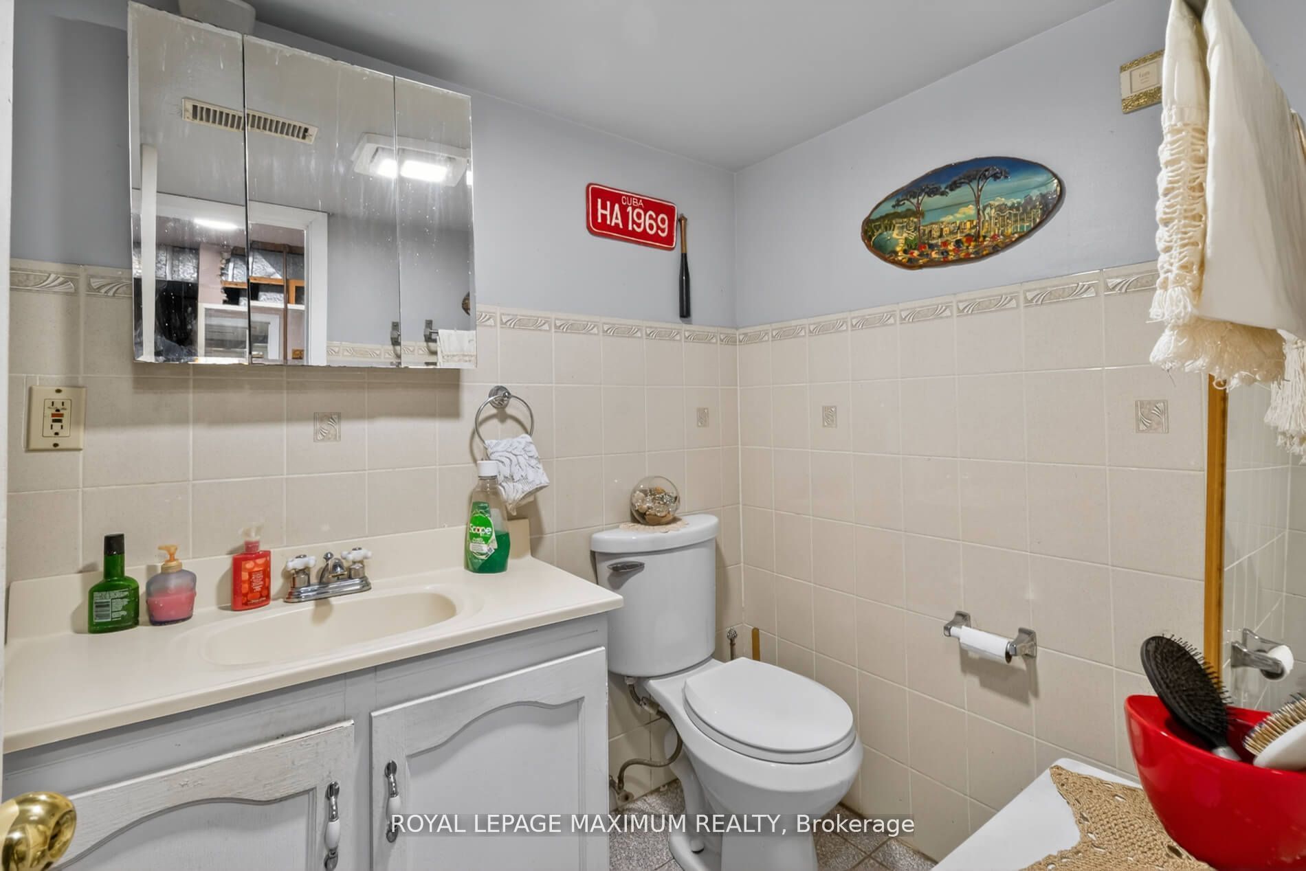 3 Muzzo Court Property Photo 33