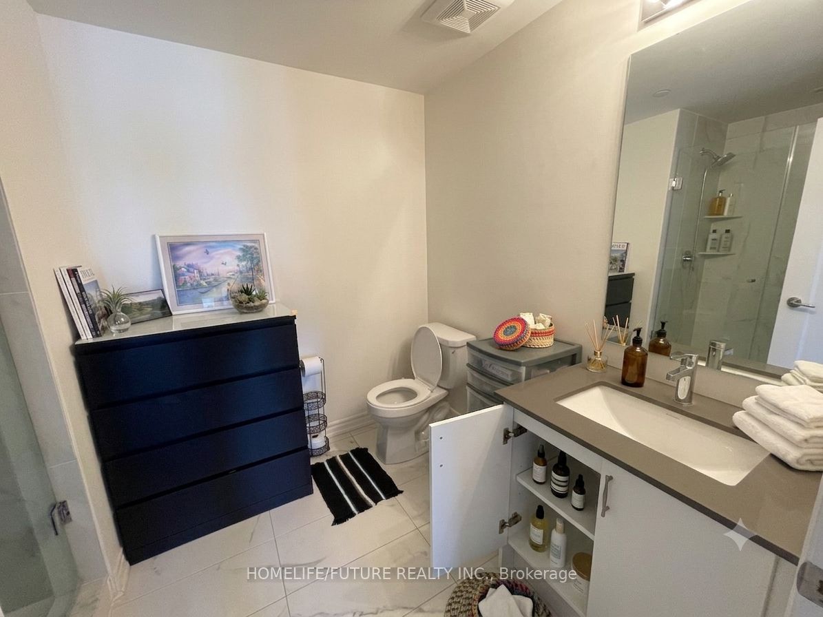 110 Grew Boulevard 309 Property Photo 8