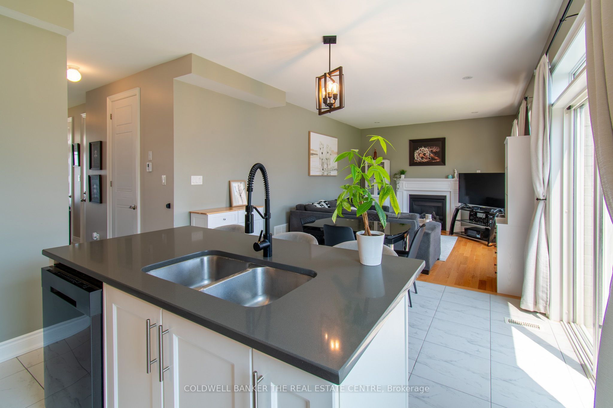 780 Green Street Property Photo 13