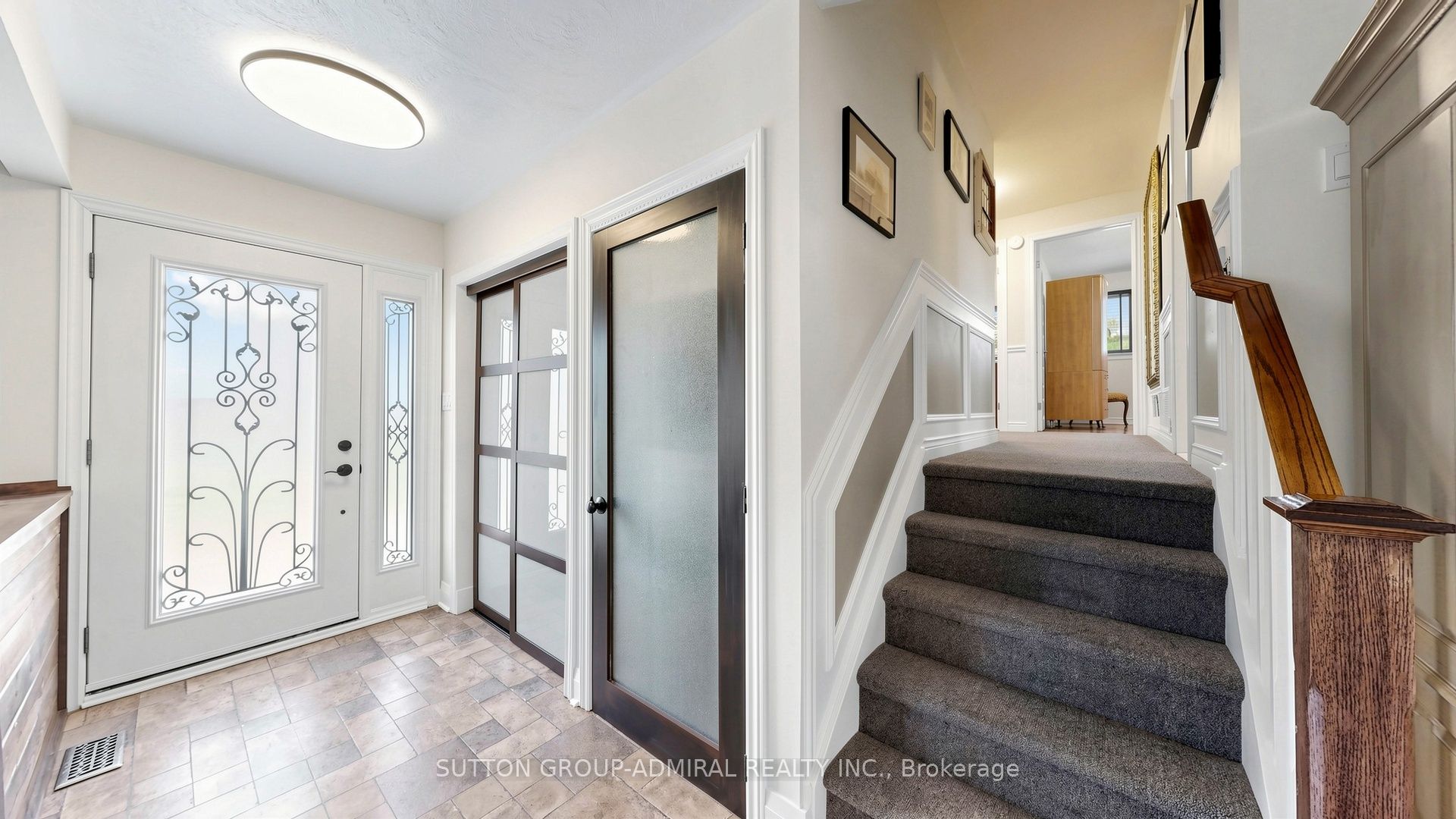 218 Bay Thorn Drive Property Photo 19