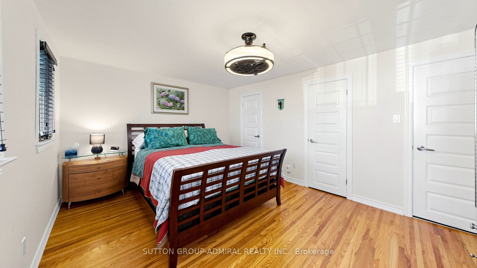 218 Bay Thorn Drive Property Photo 25