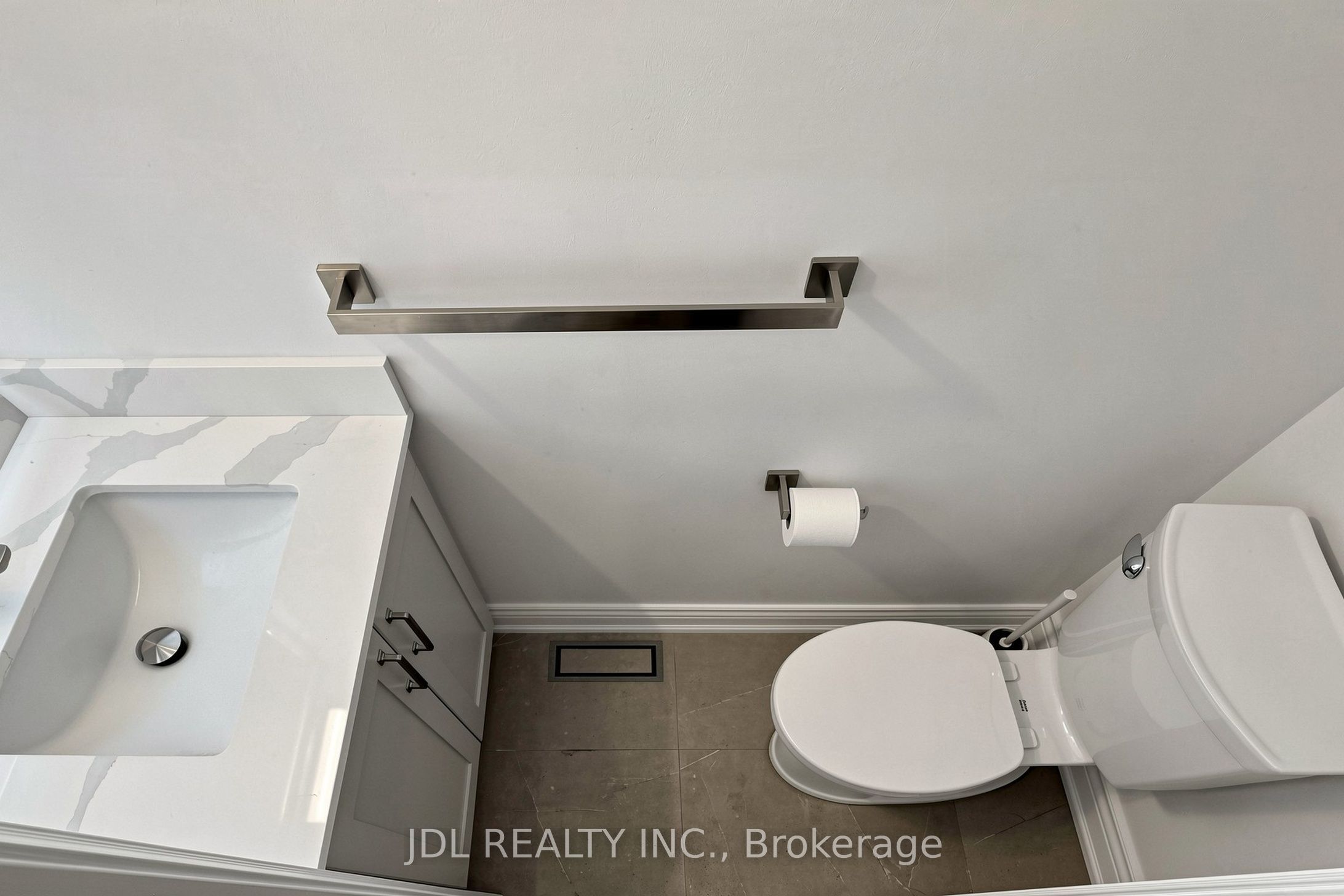 129 Appleby Crescent Property Photo 16