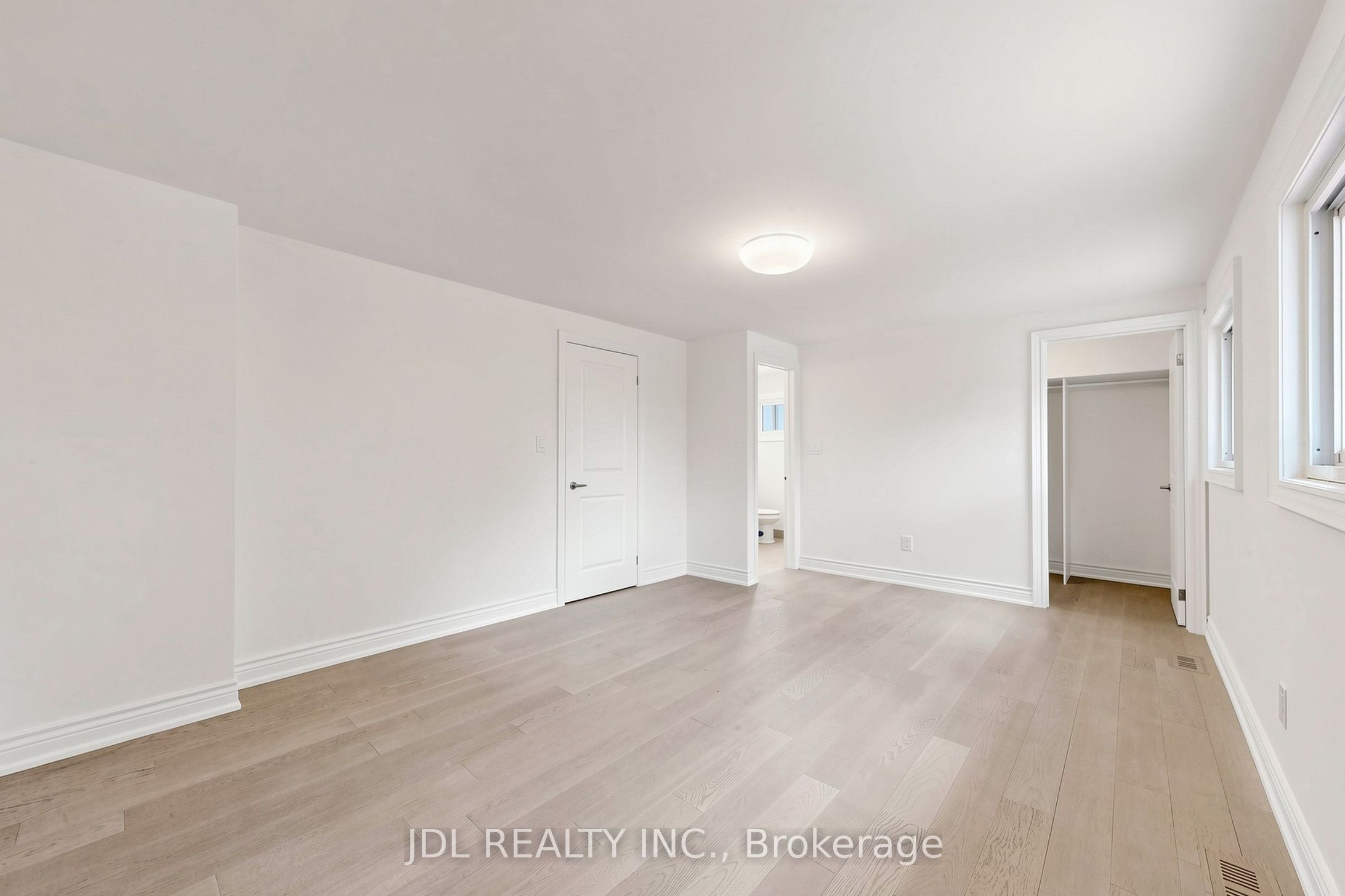 129 Appleby Crescent Property Photo 20