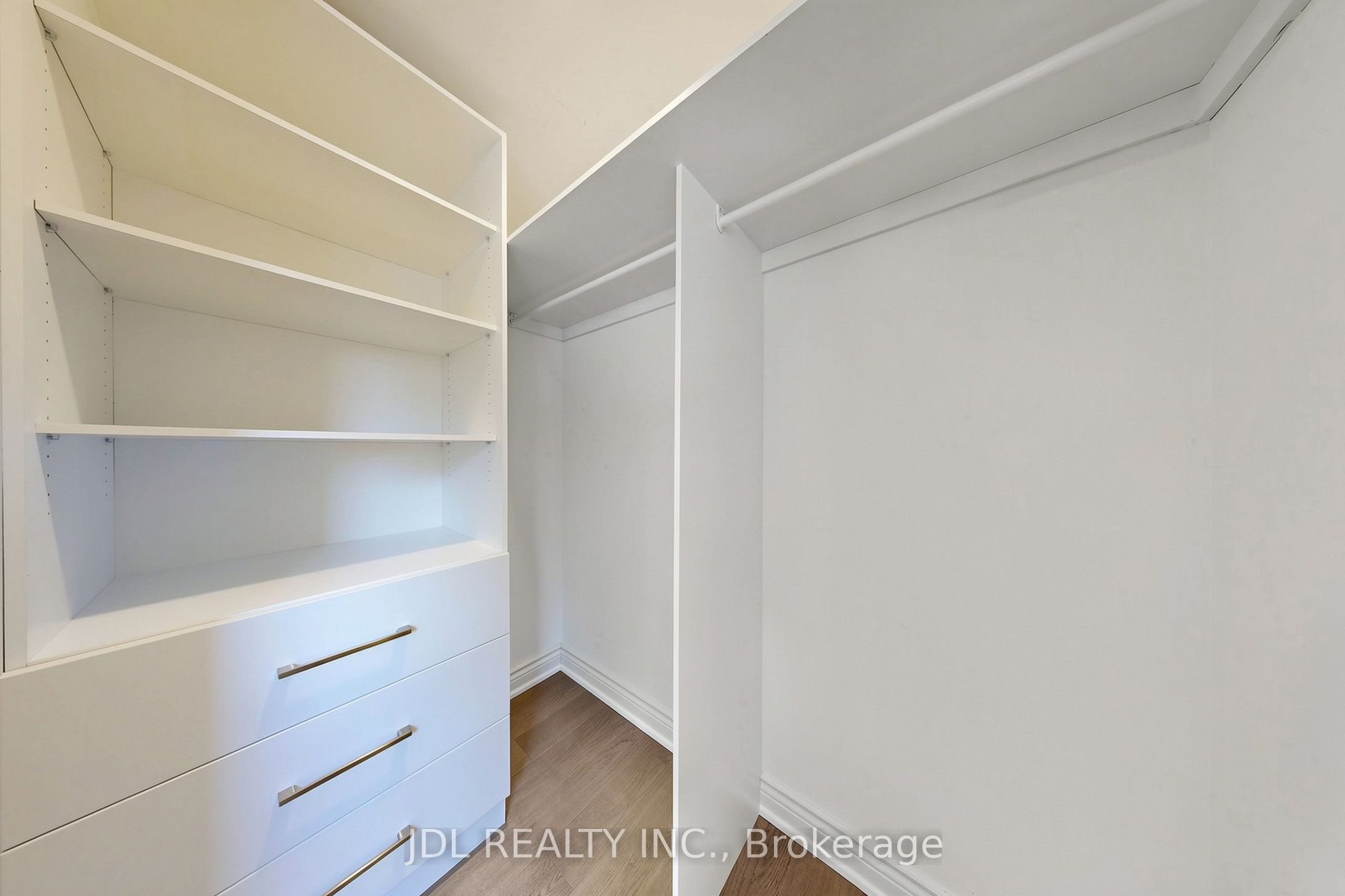 129 Appleby Crescent Property Photo 22