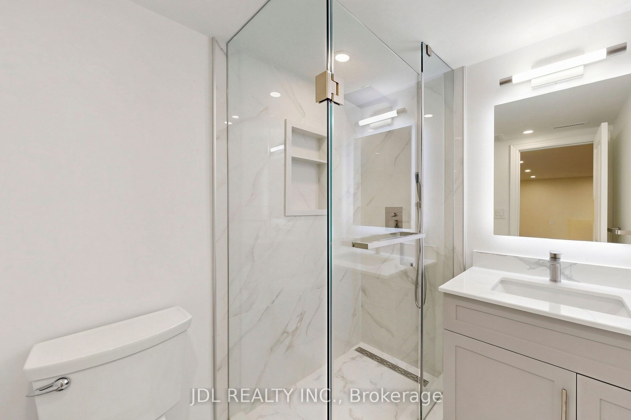 129 Appleby Crescent Property Photo 40