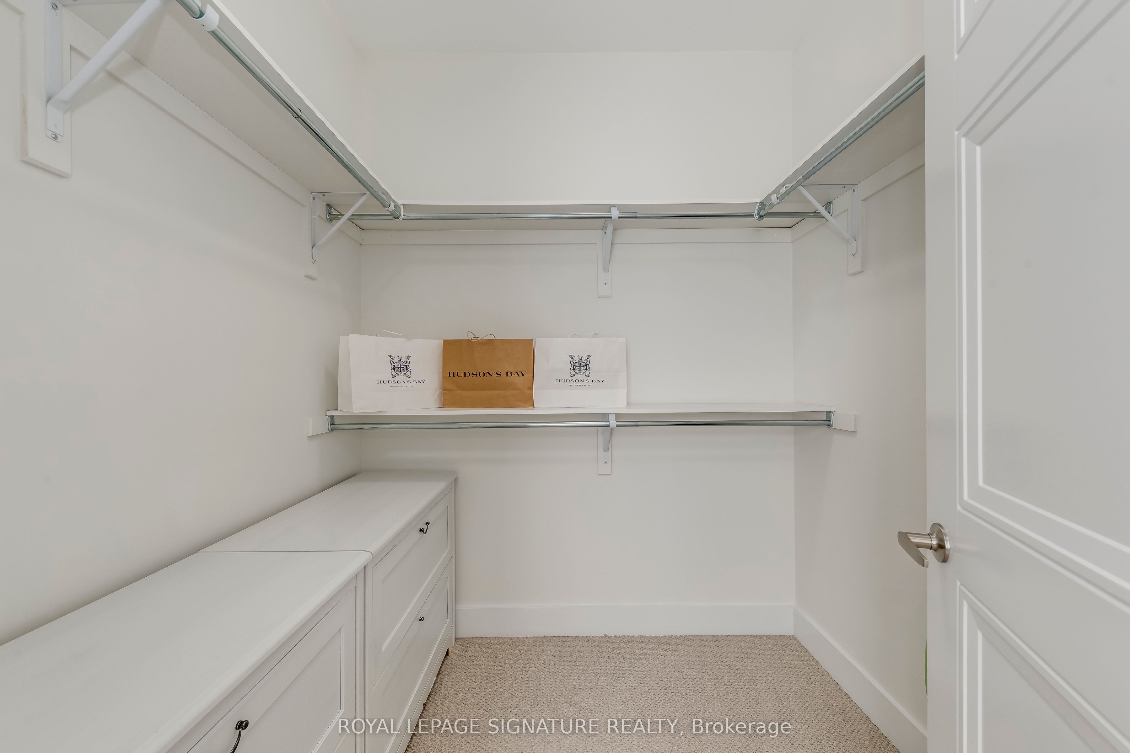 21 Kohn Lane Property Photo 24