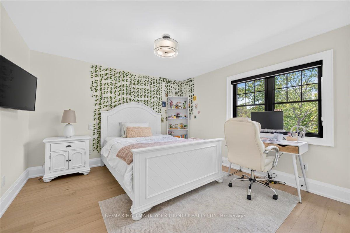 668 Florence Road Property Photo 34