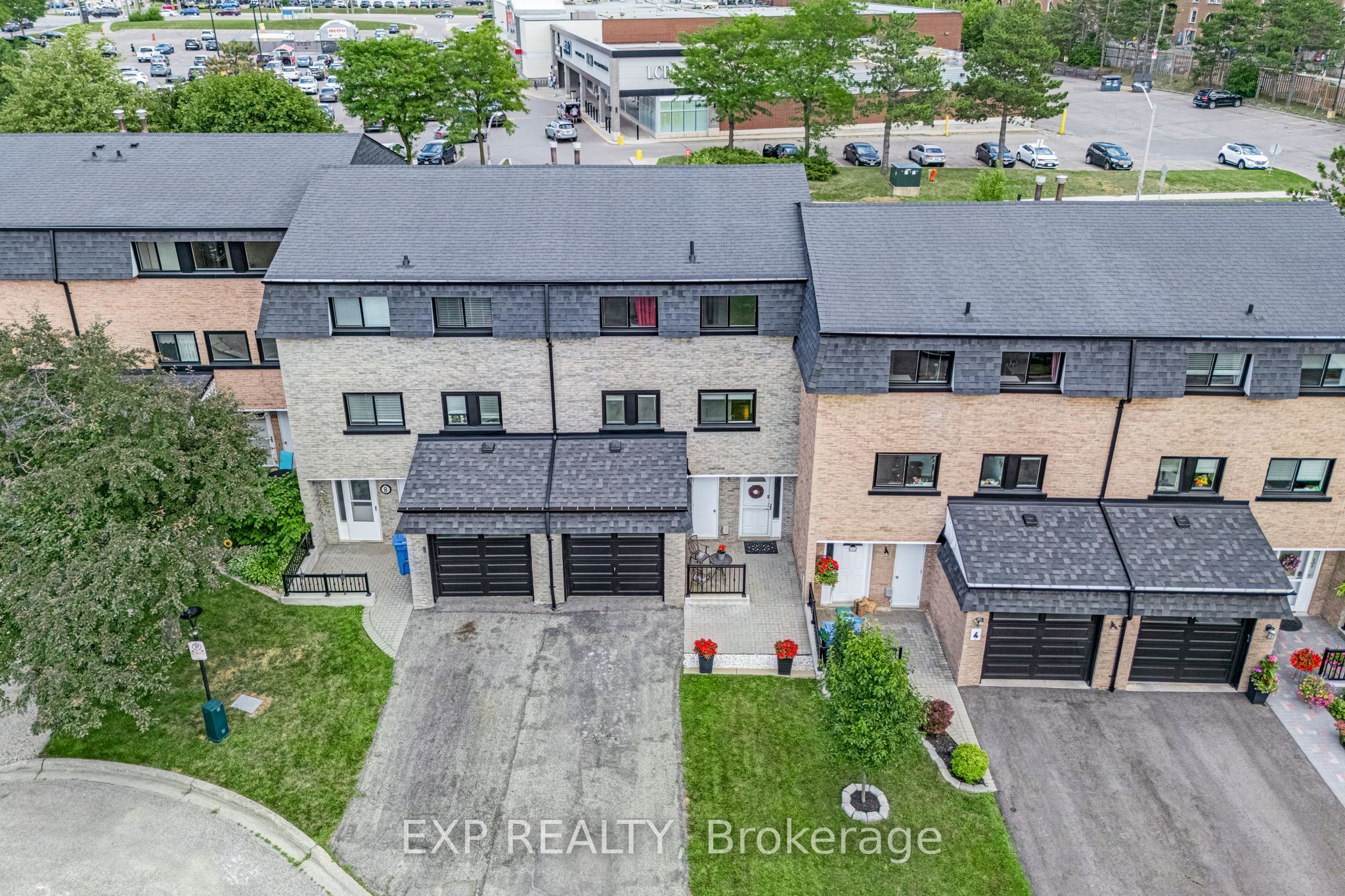 6 Poplar Crescent Property Photo 3