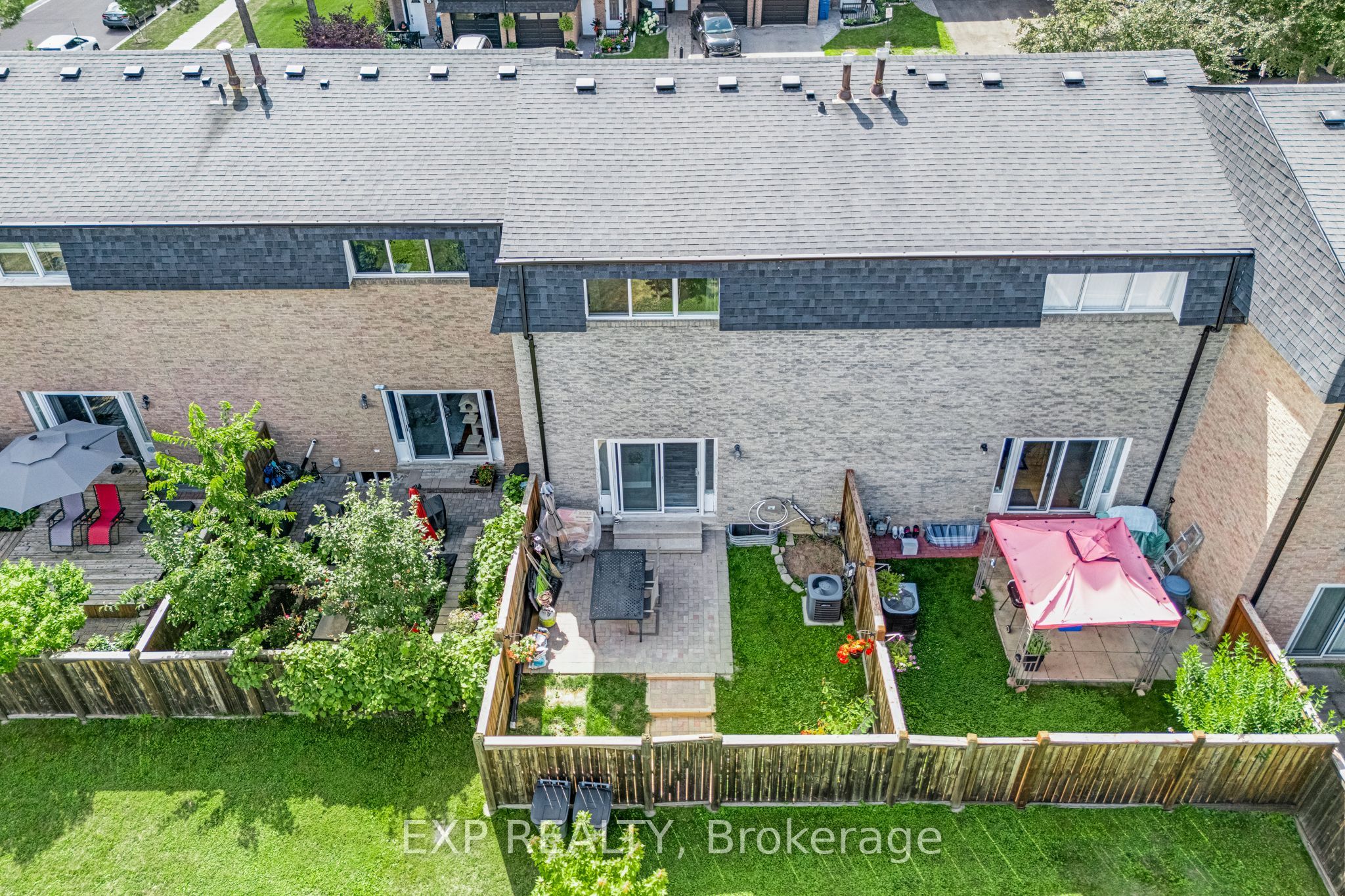 6 Poplar Crescent Property Photo 36