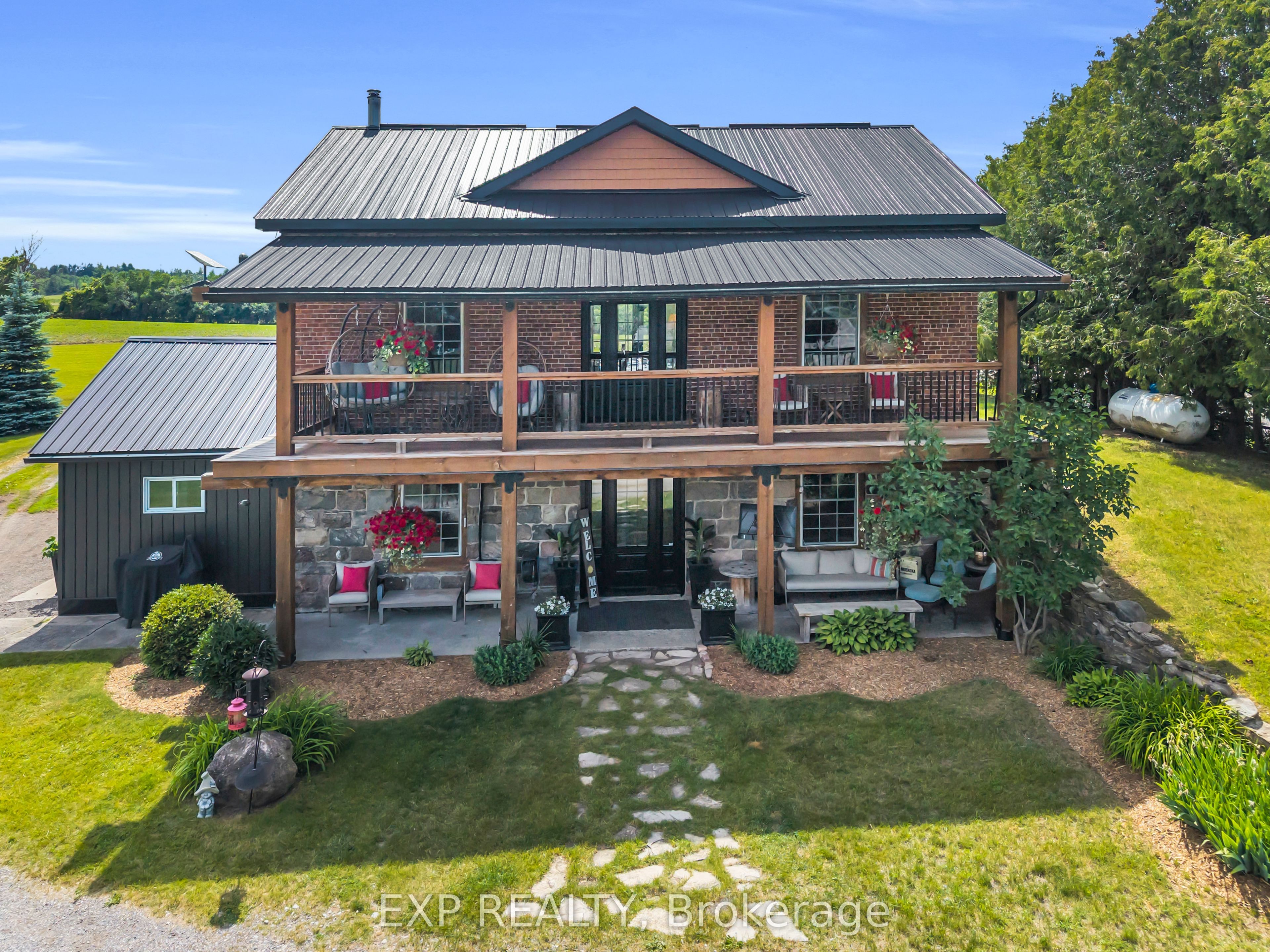 220 Lakeridge Road Property Photo 1